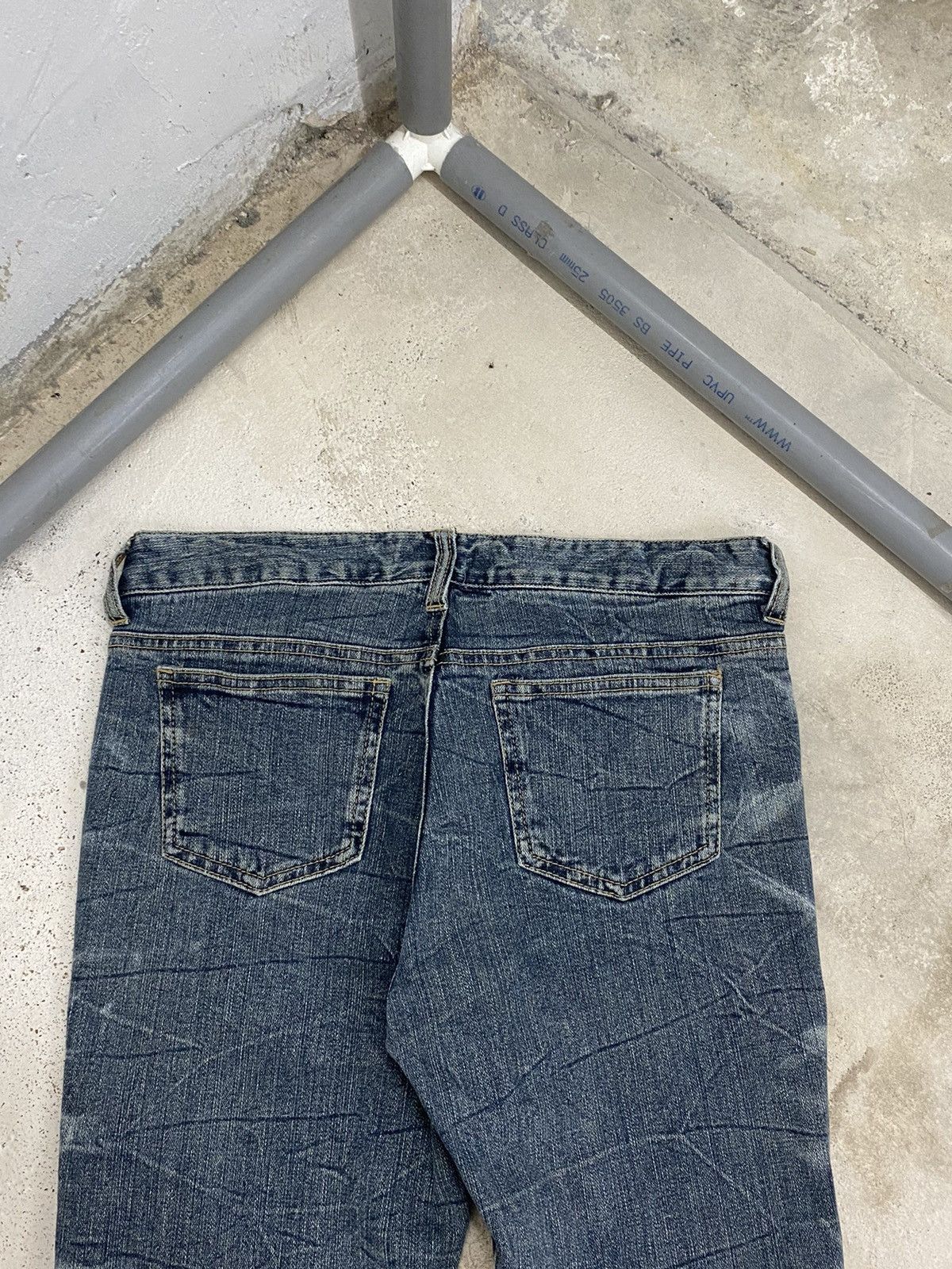 GOSTAR DE FUGA × Japanese Brand Daily Topics Japan Flare Clawn Mark Whisker Honeycomb Denim Size US 31 - 12 Thumbnail