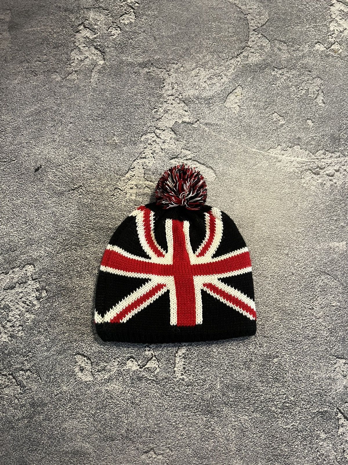 Vintage Glamour Y2K Hat / Streetwear Style / If Six Was Nine Style Size ONE SIZE - 4 Thumbnail