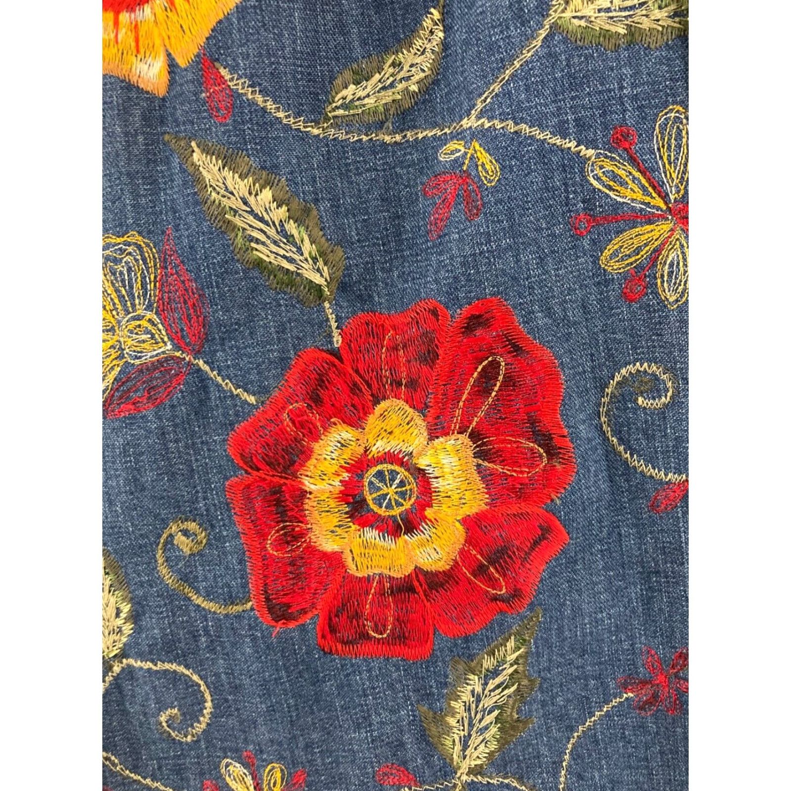 Vintage CHICOS Denim Shirt Floral Embroidered Button Front Blue, Cotton, Long Sleeve, Collared, Casual Womens, Size 0, Regular Fit, Blue Denim Shirt Women Size XS / US 0-2 / IT 36-38 - 5 Thumbnail