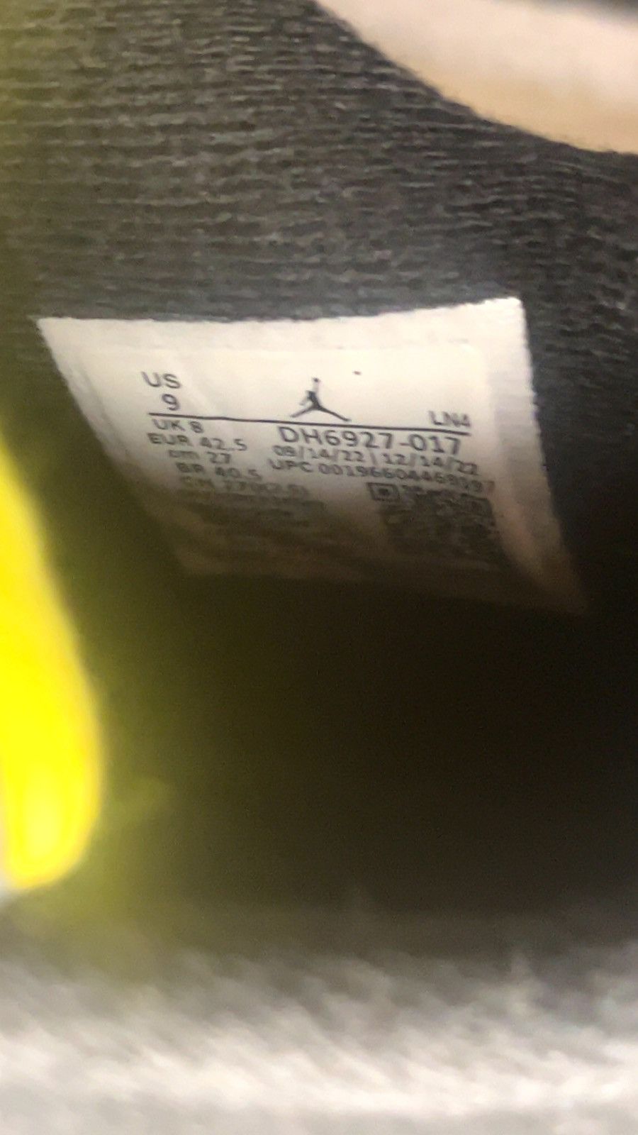 Jordan Brand 2023 Air Jordan 4 Thunder Yellow/Black With Box Size US 9 / EU 42 - 8 Thumbnail