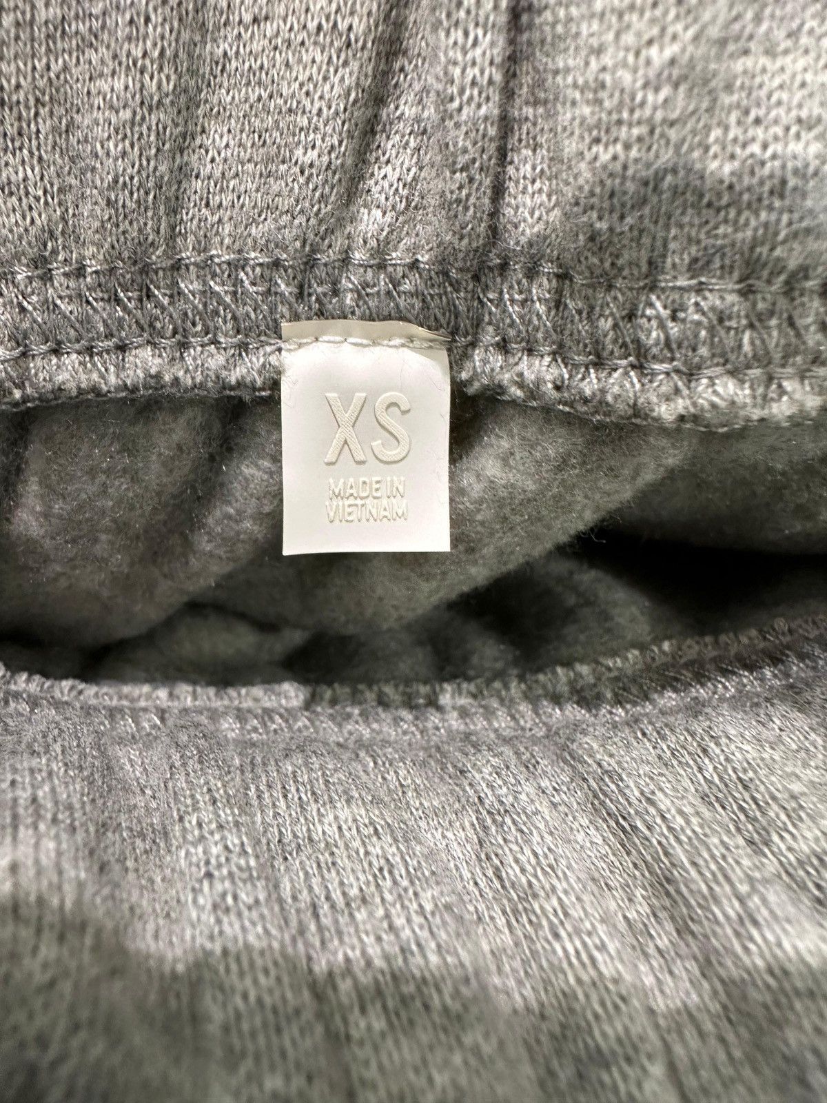 Essentials ESSENTIALS - Relaxed Fleece Sweatpant Concrete Heather Size US 30 / EU 46 - 3 Thumbnail