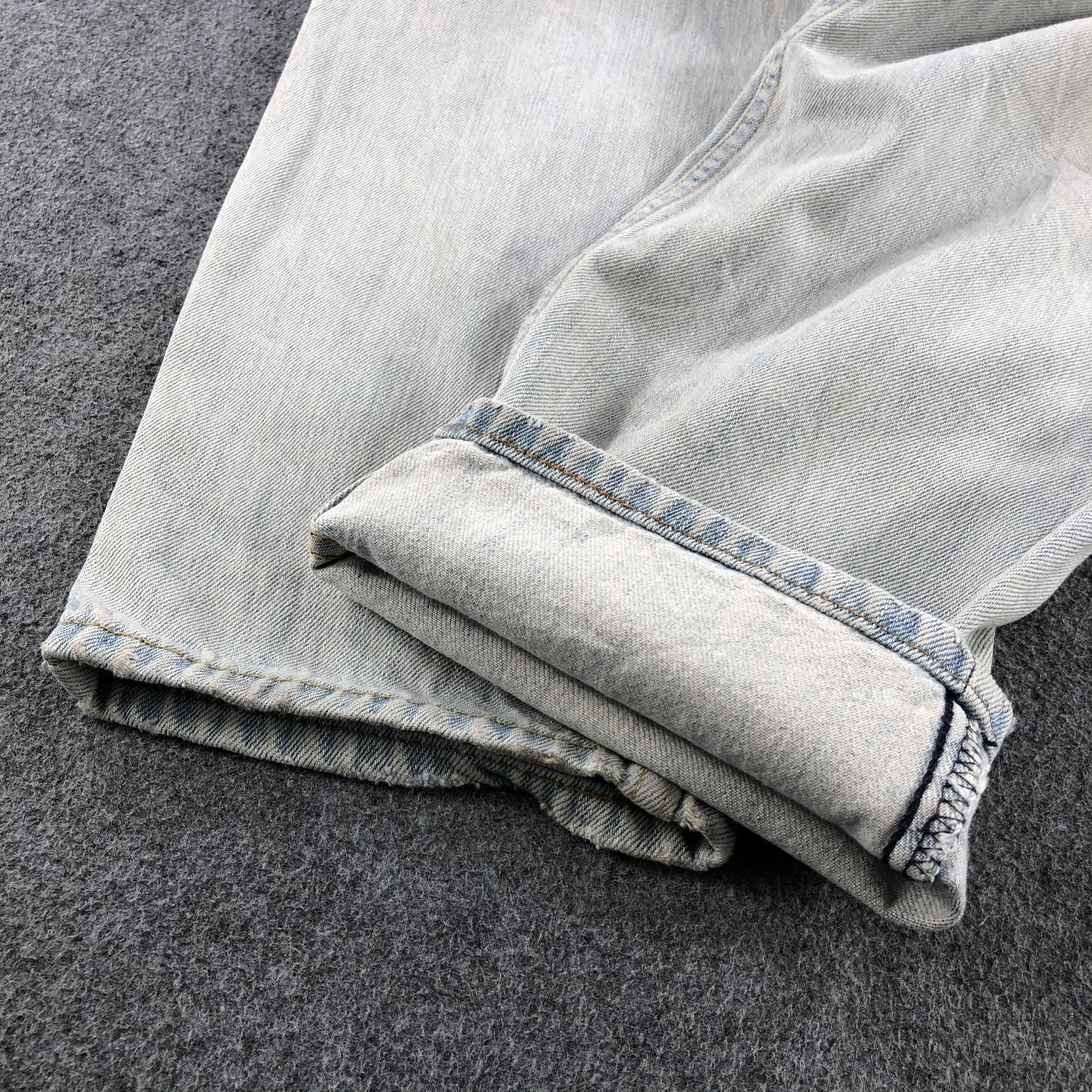 Levi's Vintage Light Wash Levis 560 Jeans- J1370 Size US 30 / EU 46 - 7 Thumbnail