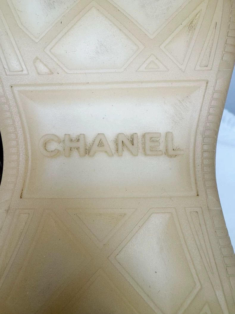 Chanel Chanel Sneakers Size 38, Worn Three Times -2505 Size US 7 / IT 37 - 8 Thumbnail
