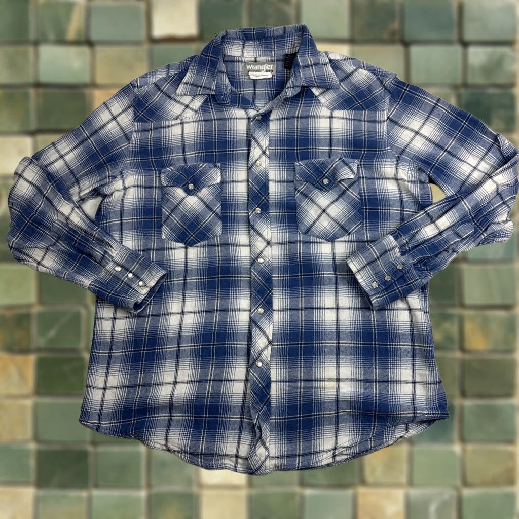 Wrangler VINTAGE Wrangler Workwear Plaid Pearl Snap Men’s Large Long Sleeve Blue Mens L Regular Button-Up Shirt Workwear Size US L / EU 52-54 / 3 - 1 Thumbnail