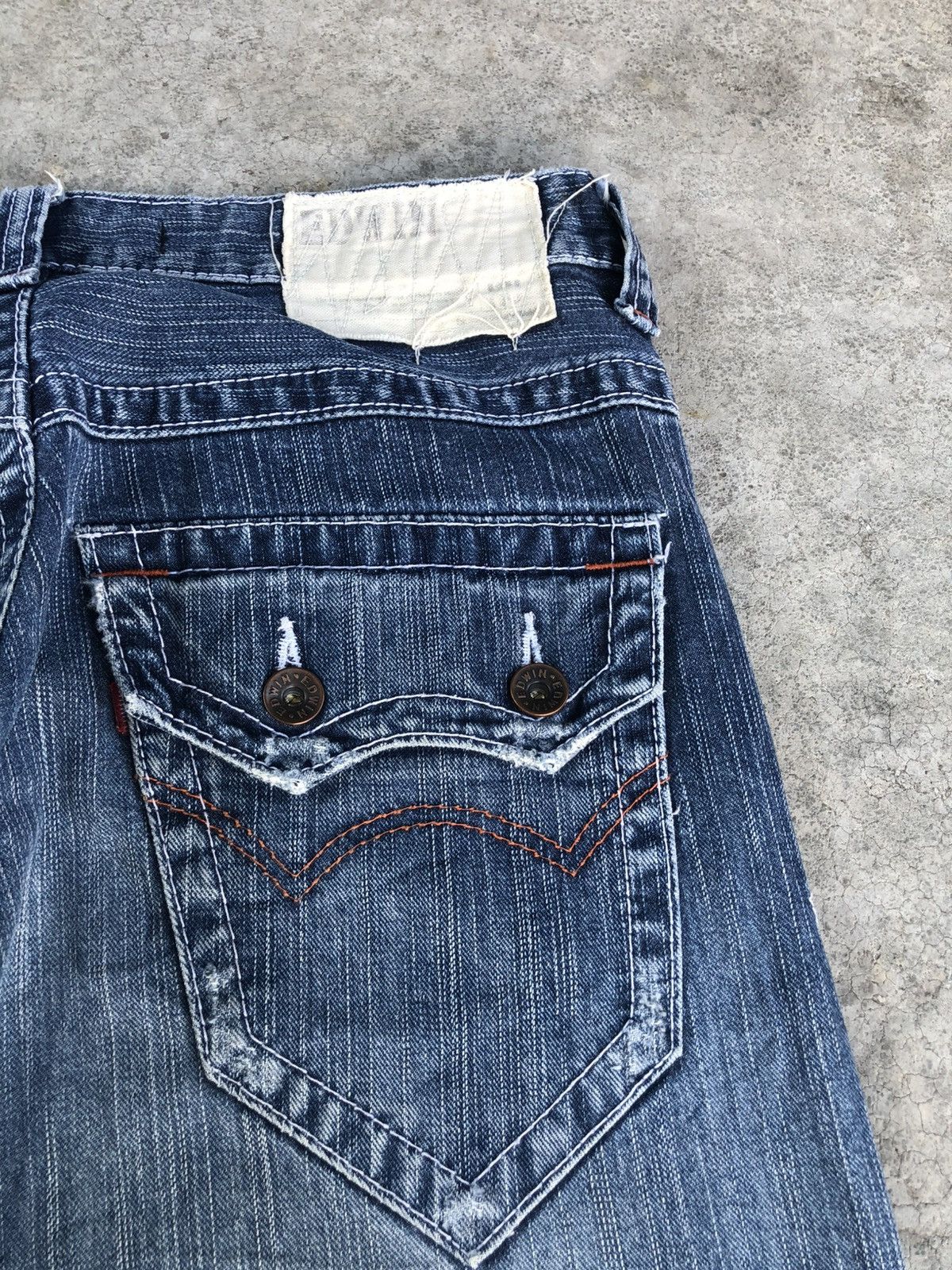 Who Decides War Edwin XV Flared Jeans Bootcut Distressed Jeans Size US 33 - 16 Thumbnail