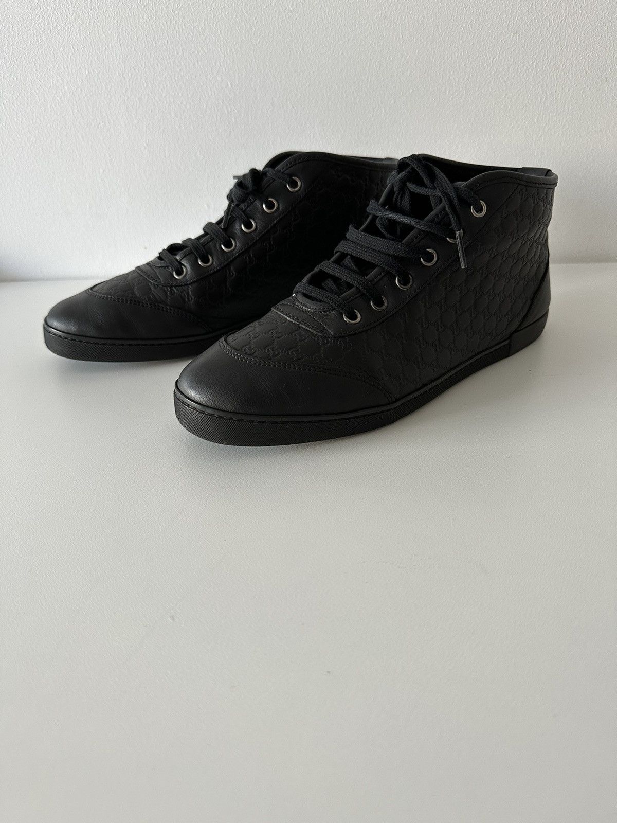 Gucci GUCCI micro guccissima black leather sneakers 391499 Size US 9.5 / IT 39.5 - 13 Thumbnail