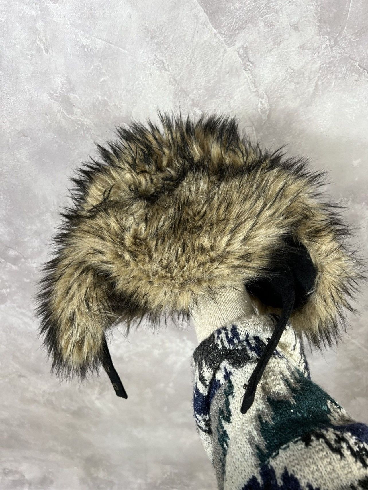 Fjallraven Vintage IfSixWasNine Style Fjal Raven Fur Fuzzy Ushanka Hat Size ONE SIZE - 7 Thumbnail