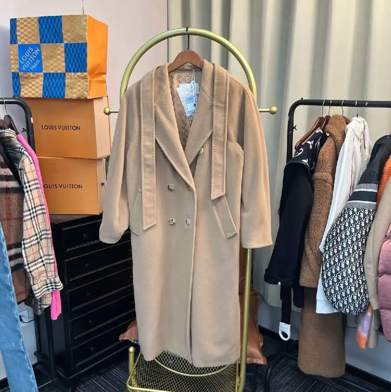 Max Mara MaxMara Beige Alpaca Wool Women's Coat 0089 Size M / US 6-8 / IT 42-44 - 1 Thumbnail