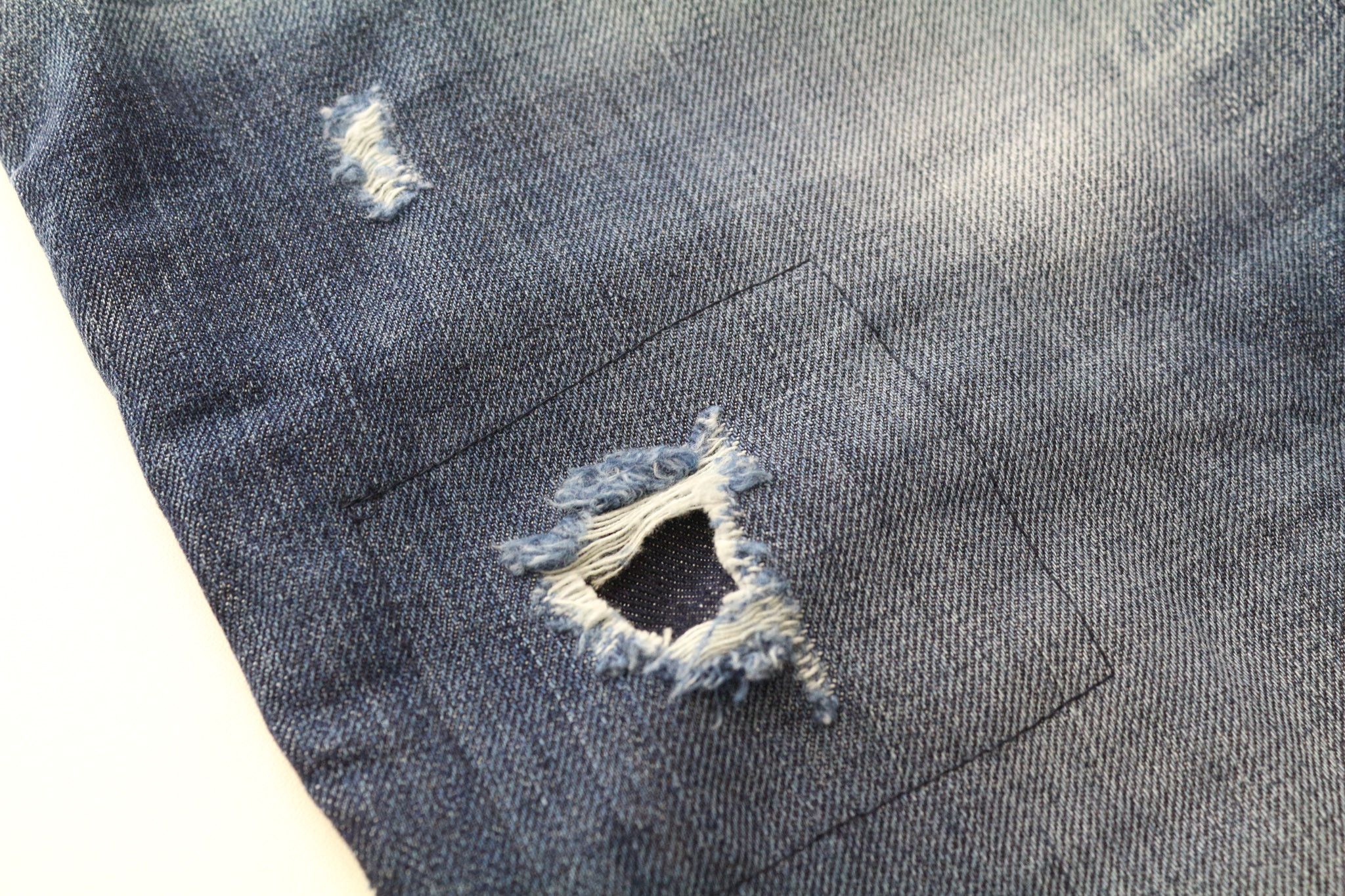 Takeshy Kurosawa TK 55 P W30 Blue Slim Taper Distressed Jeans 75956 Size US 30 / EU 46 - 9 Thumbnail