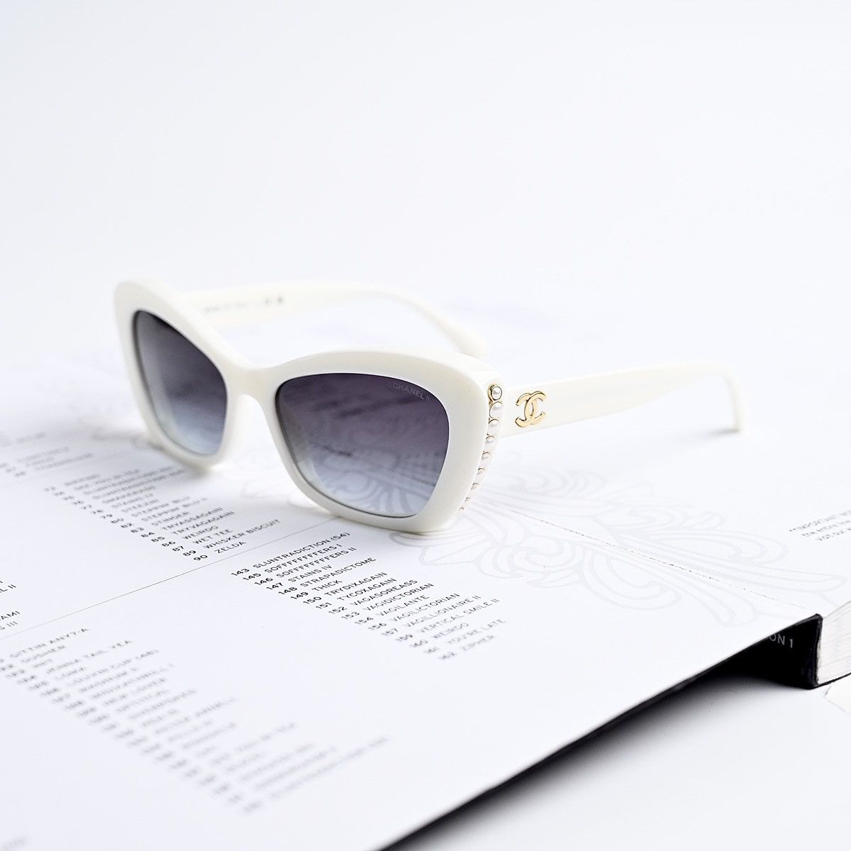 Chanel CHANEL 0CH5481 SUNGLASSES Size ONE SIZE - 1 Thumbnail