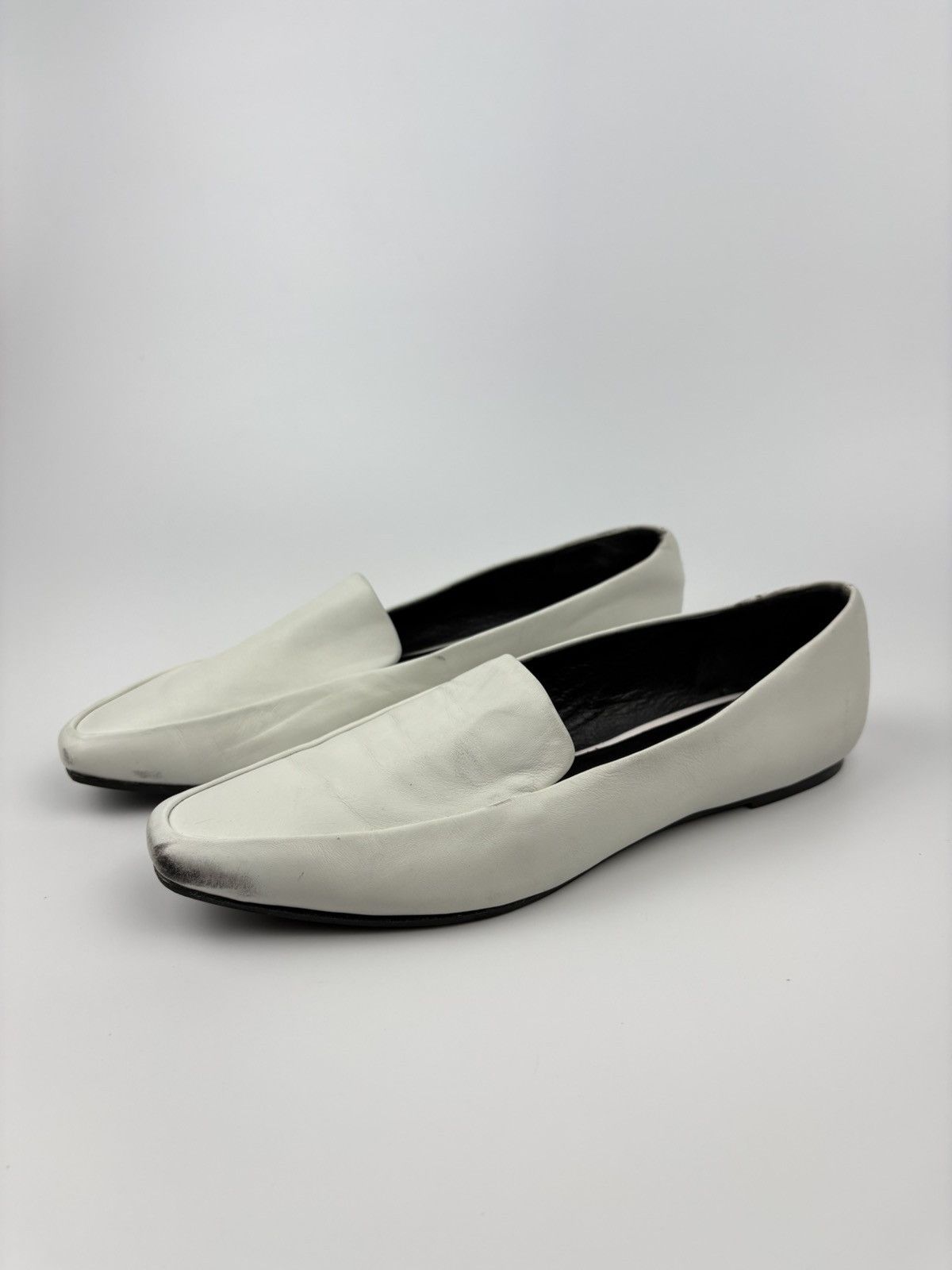The Row The Row White Leather Minimal Loafer Size US 9 / IT 39 - 3 Thumbnail