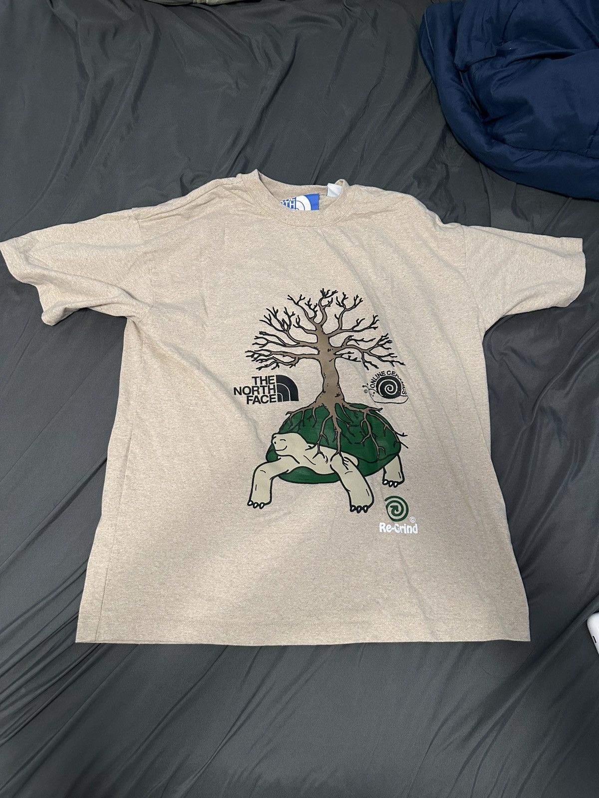 TNF Online Ceramics Turtle Re-Grind Tee Beige White
