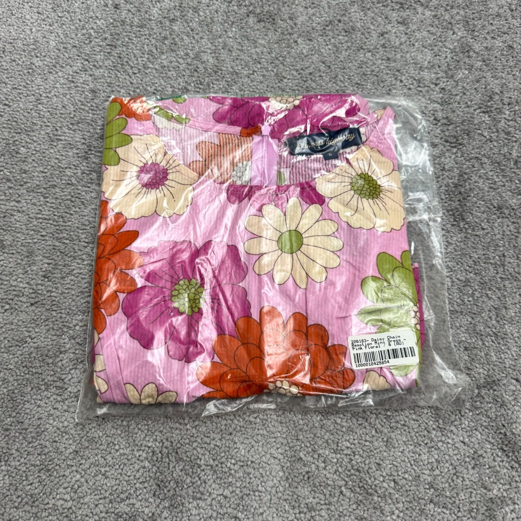 Vintage VINTAGE Princess Highway Daisy Chain Reaction Mini Dress Womens Size 2 Pink Floral NWT Size XS / US 0-2 / IT 36-38 - 5 Thumbnail