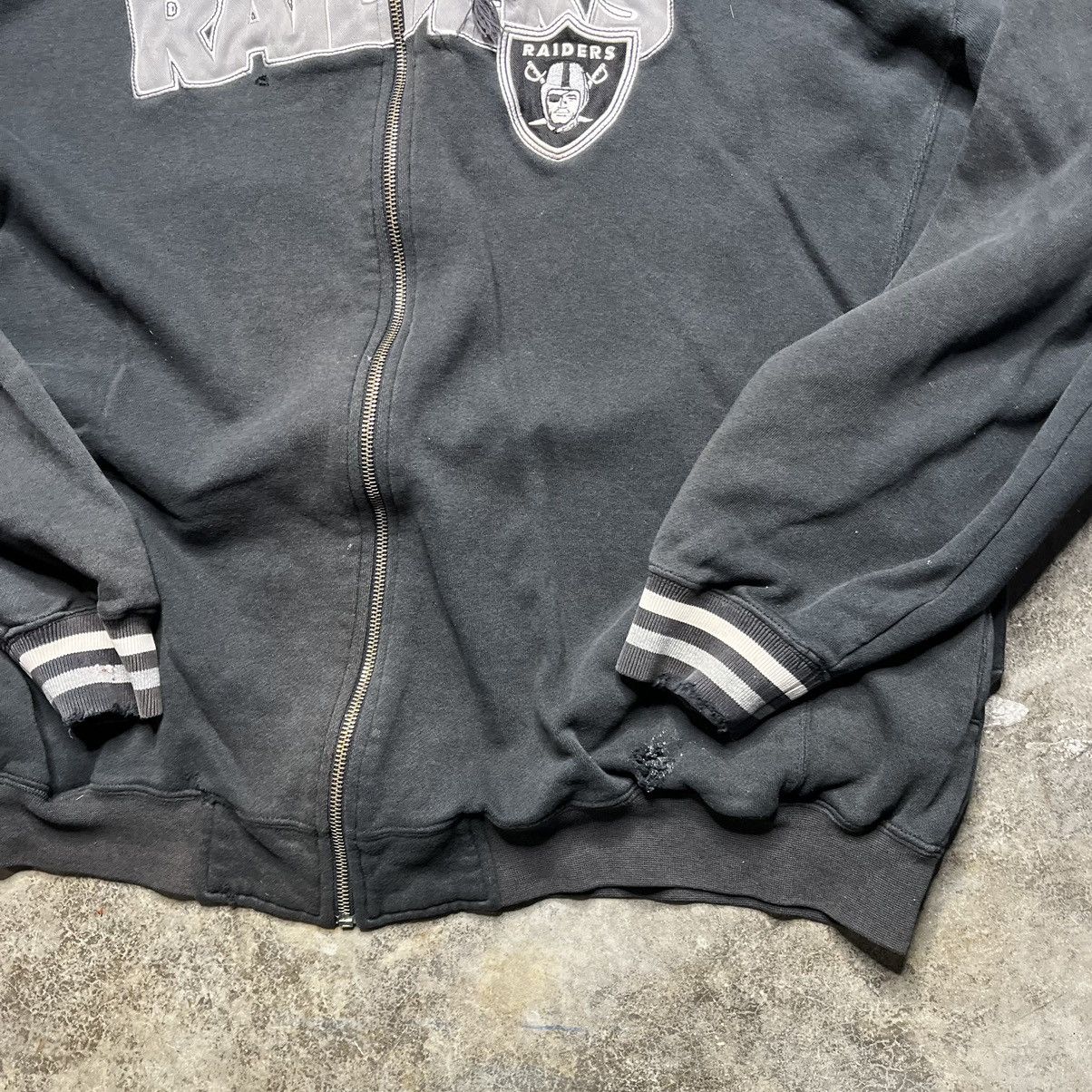 Vintage vintage raiders nfl zip up thrashed hoodie Size US XXL / EU 58 / 5 - 3 Thumbnail