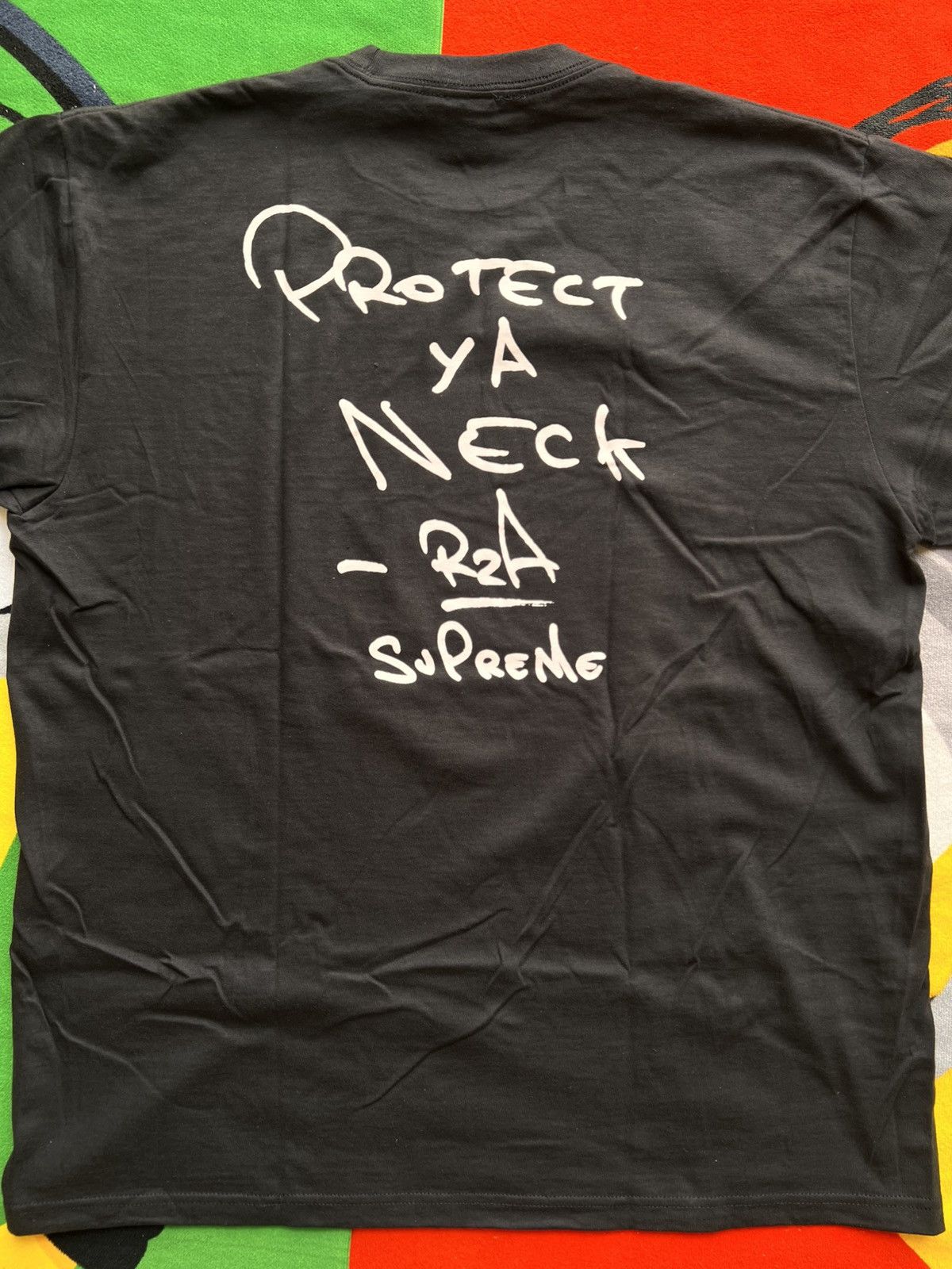 Supreme Supreme x Wu-Tang “Protect Ya Neck” Photo Tee Black yellow Size US XL / EU 56 / 4 - 8 Thumbnail