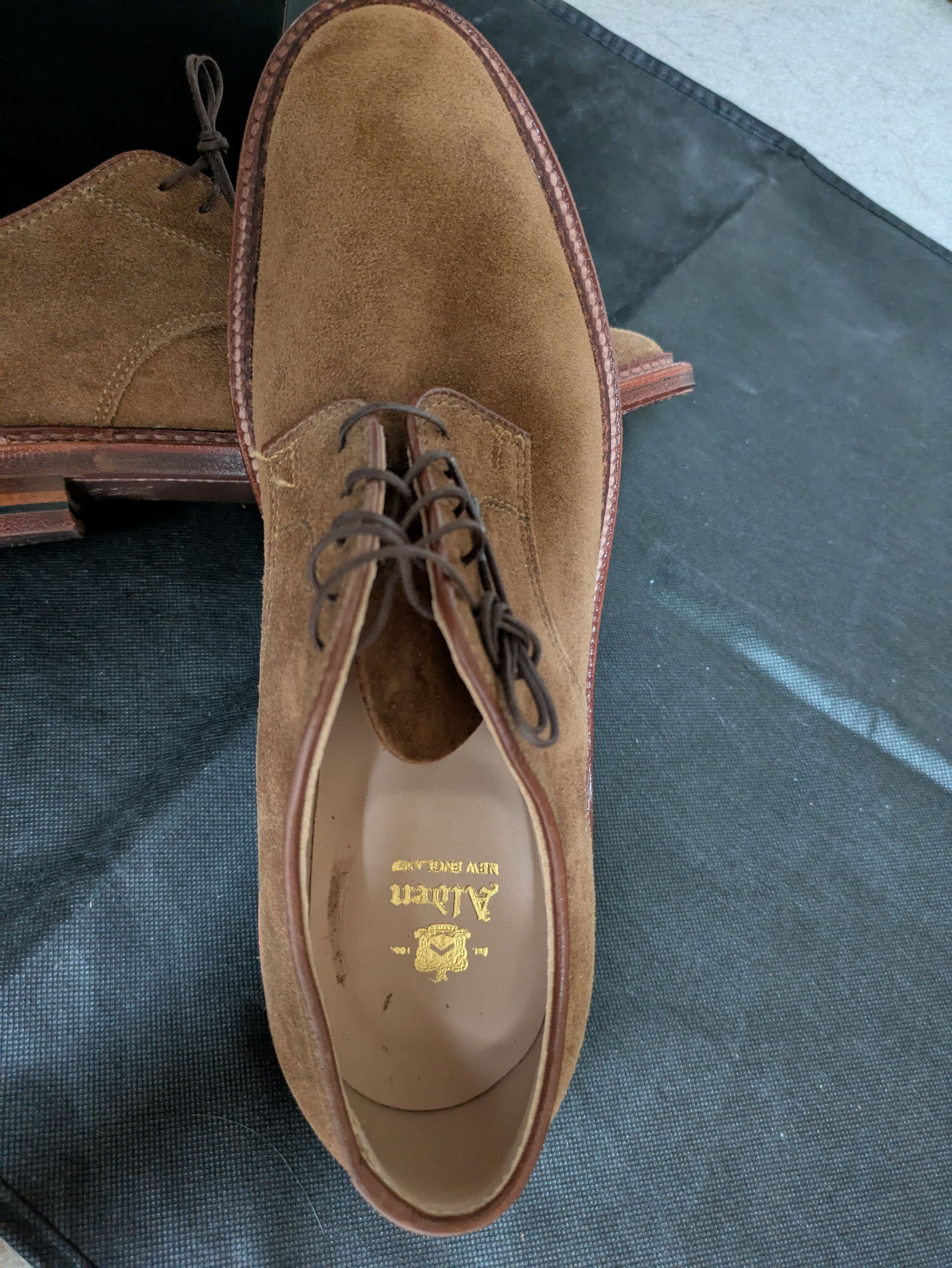 Alden Alden Plain Toe Blucher in Snuff Suede, 8D Size US 8 / EU 41 - 13 Thumbnail