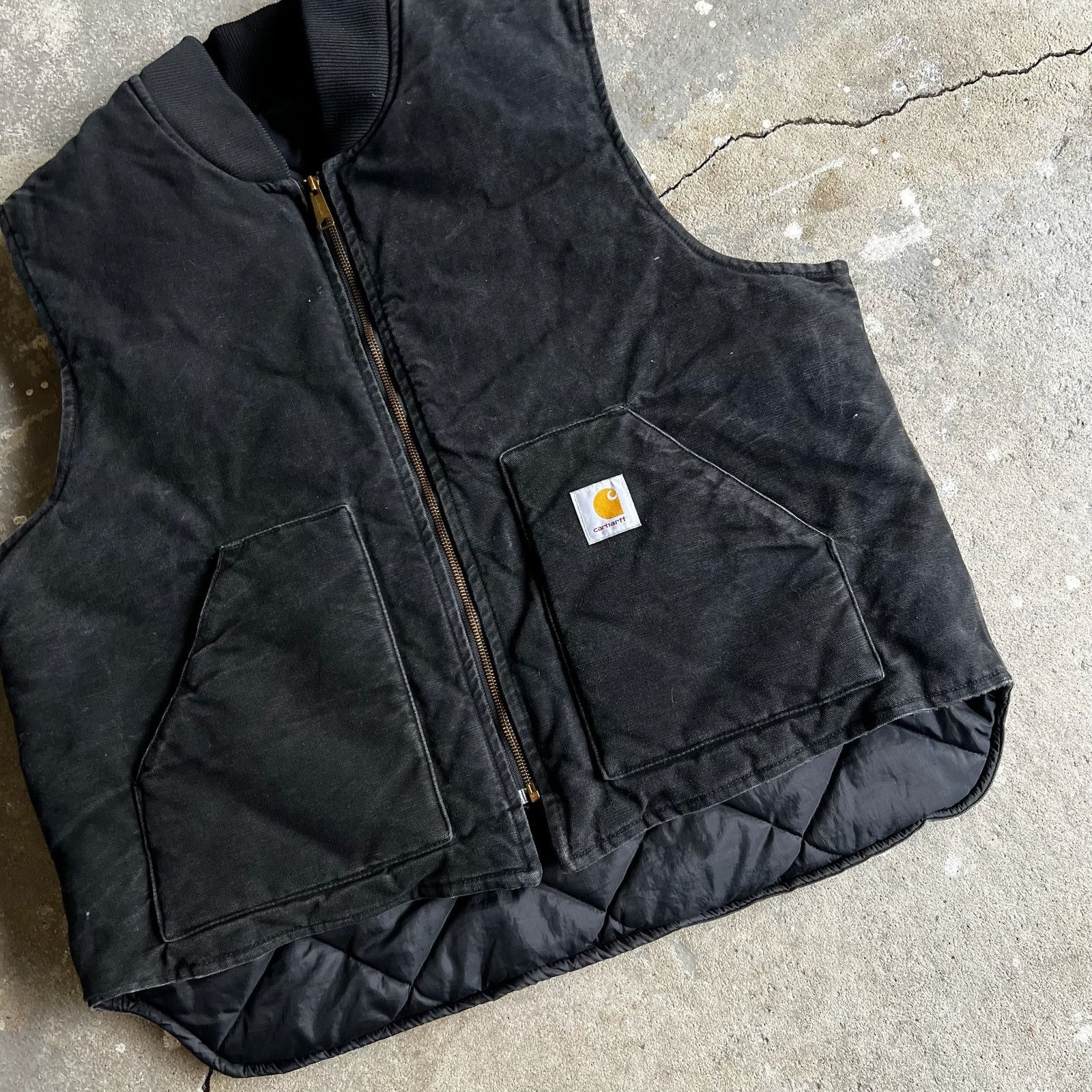 Carhartt × Vintage Carhartt black quilt lined work wear vest Size US L / EU 52-54 / 3 - 2 Thumbnail