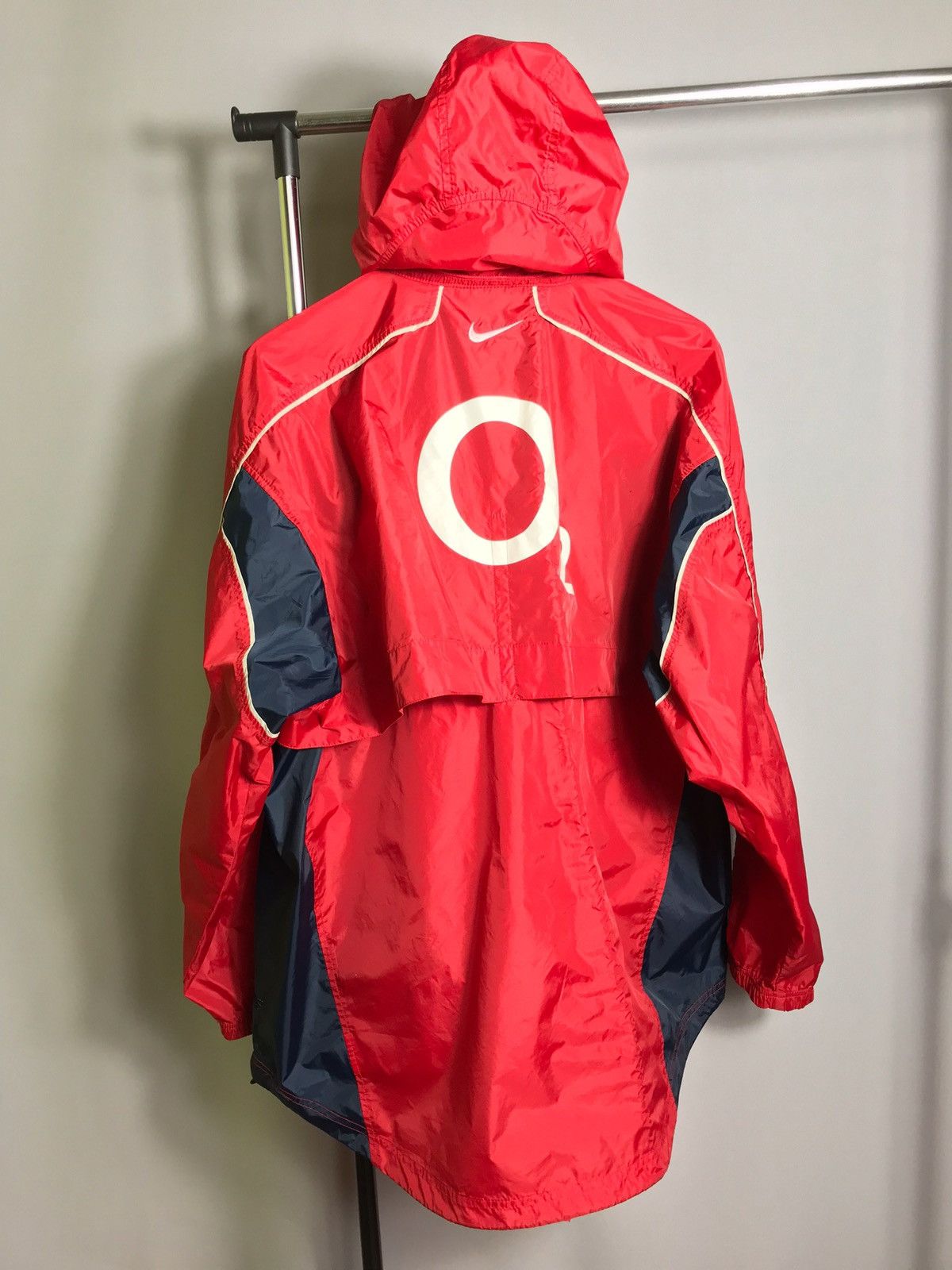 Nike × Vintage ENGLAND NIKE RUGBY WATERPROOF TRAINING RAIN O2 HOODED JACKET Size US XL / EU 56 / 4 - 7 Thumbnail
