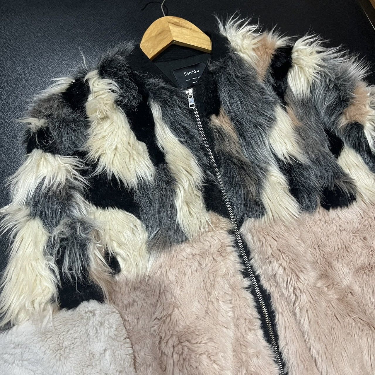 Bershka × If Six Was Nine bershka women's faux fur jacket Size M / US 6-8 / IT 42-44 - 4 Thumbnail