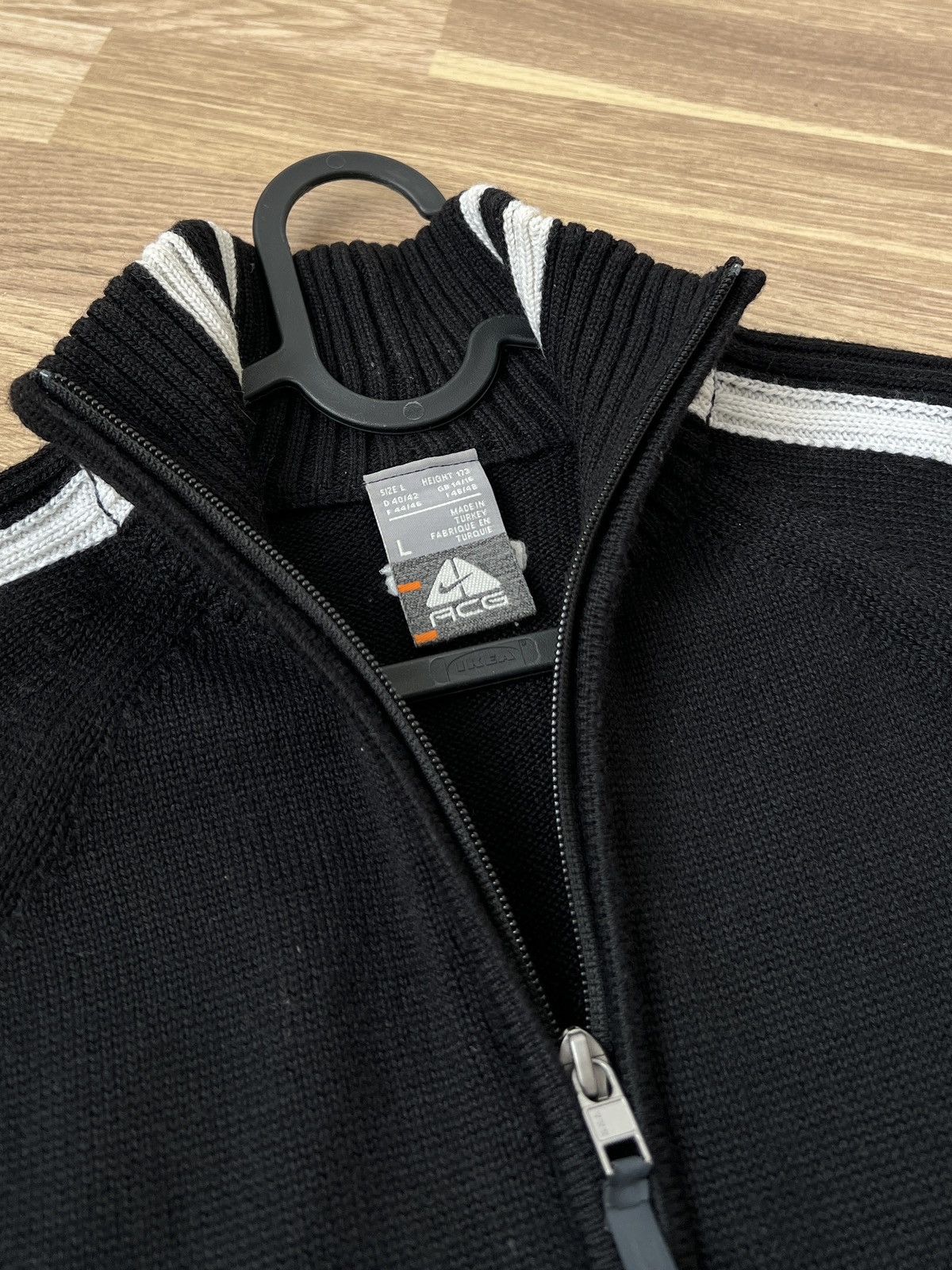 Nike ACG Nike ACG Women’s Full Zip Wool/Acrylic Black Sweater Size L Size L / US 10 / IT 46 - 4 Thumbnail
