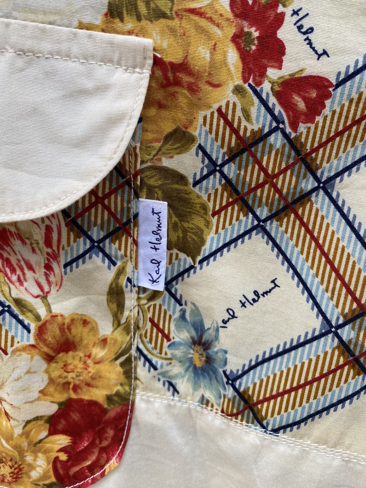 Japanese Brand 🔥RARE🔥 Karl Helmut Floral Patchwork Half Button Shirt Size US L / EU 52-54 / 3 - 6 Thumbnail