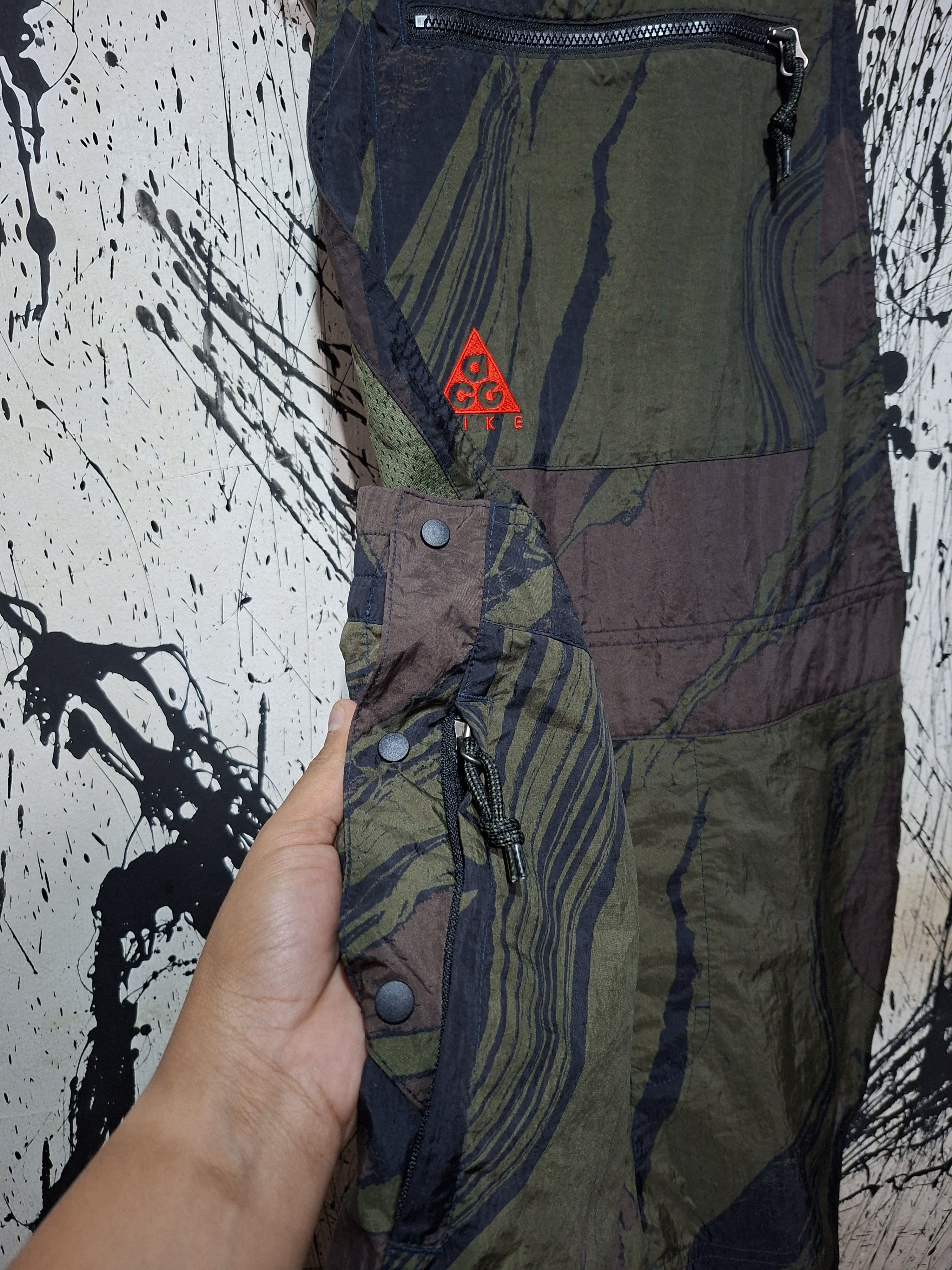 Nike ACG NIKE ACG FALL 2020 COLLECTION "MT FUJI" CAMOUFLAGE JUMPSUIT Size 32" / US 10 / IT 46 - 4 Thumbnail