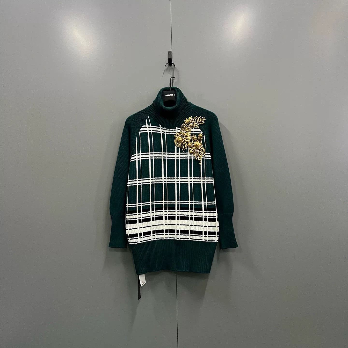Miu Miu miumiu plaid metallic high-neck sweater Size US M / EU 48-50 / 2 - 1 Thumbnail