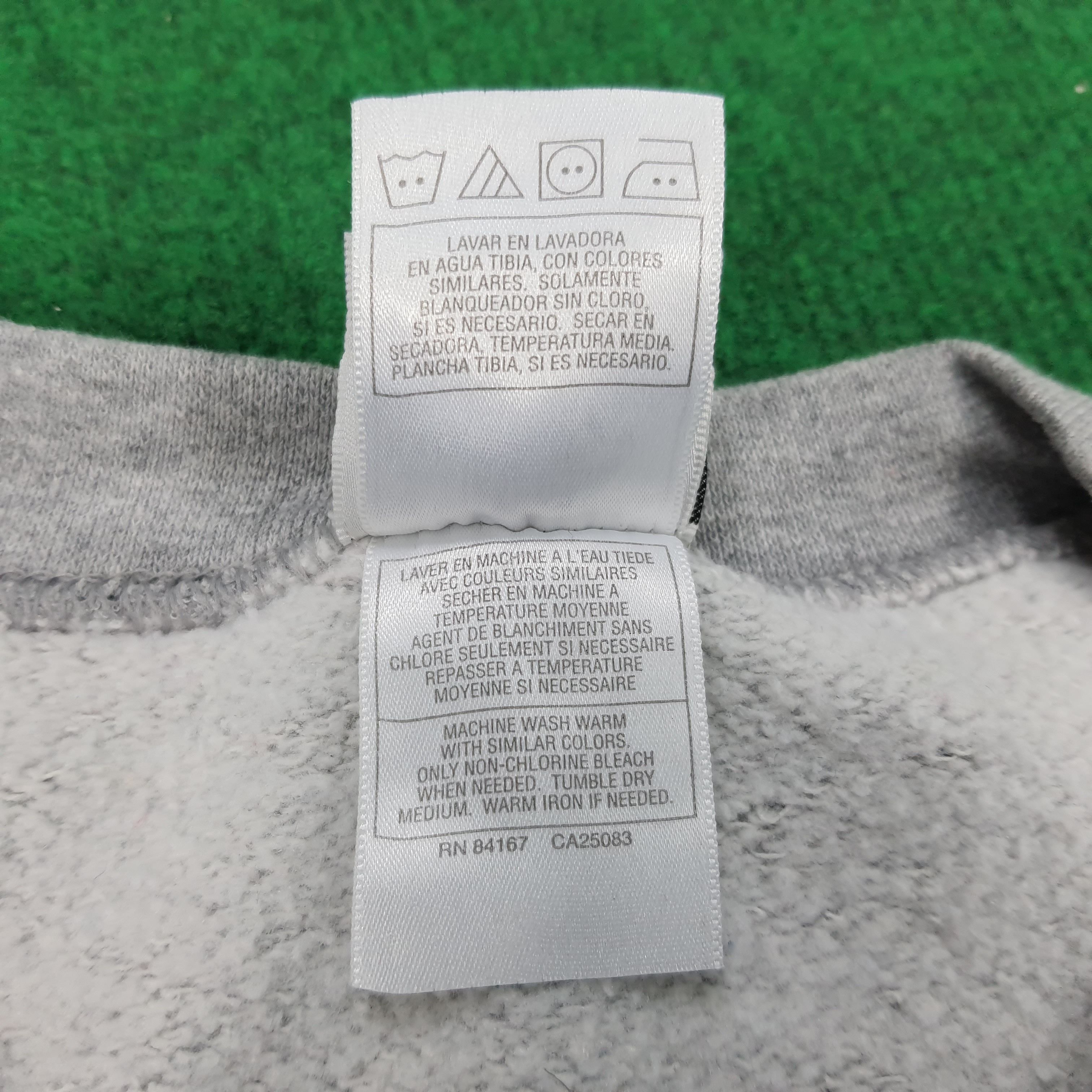 Disney × Mickey Mouse × Vintage Vintage Disney Mickey Mouse Sweatshirts Size US XXL / EU 58 / 5 - 6 Thumbnail