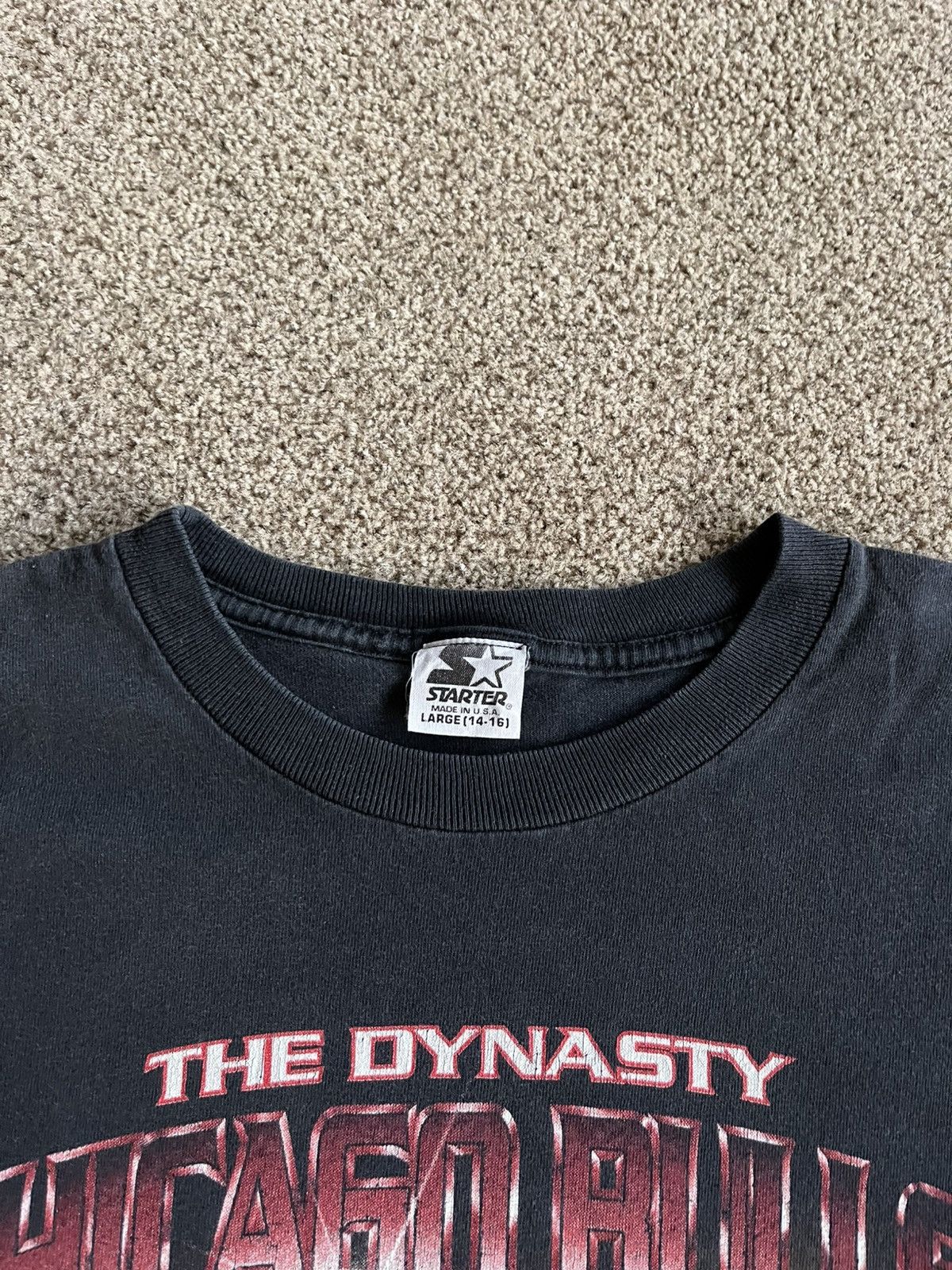 Starter Vintage 1997 Chicago Bulls NBA Champions Tee Size US S / EU 44-46 / 1 - 5 Thumbnail