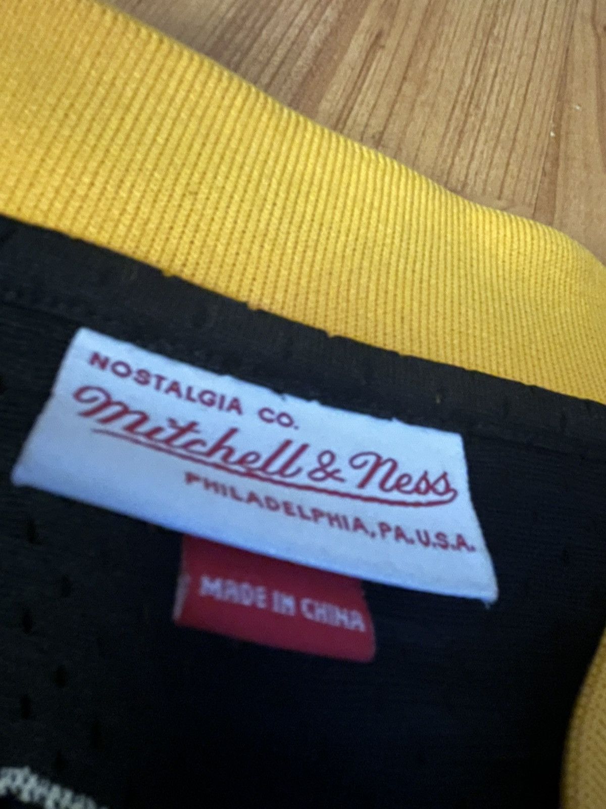 Mitchell & Ness Mitchell & Ness Pirates Stargell 1982 Mesh Batting Jersey L Size US L / EU 52-54 / 3 - 4 Thumbnail