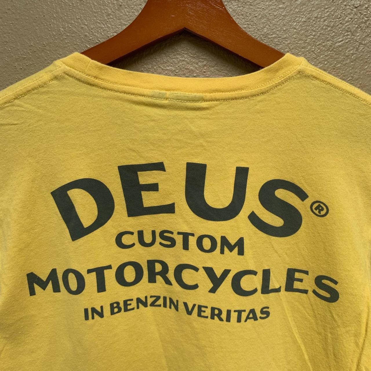 Deus Ex Machina DEUS EX MACHINA Backhit Spellout T-shirt Size US M / EU 48-50 / 2 - 4 Thumbnail