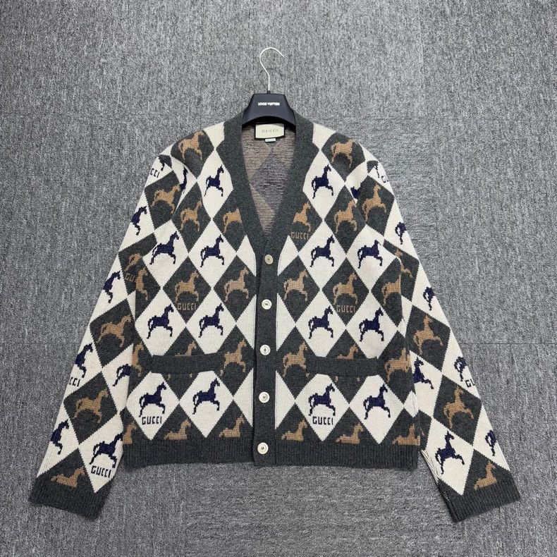 Gucci Gucci Prismatic plaid pony wool knitted cardigan jacket 250 Size US M / EU 48-50 / 2 - 1 Thumbnail