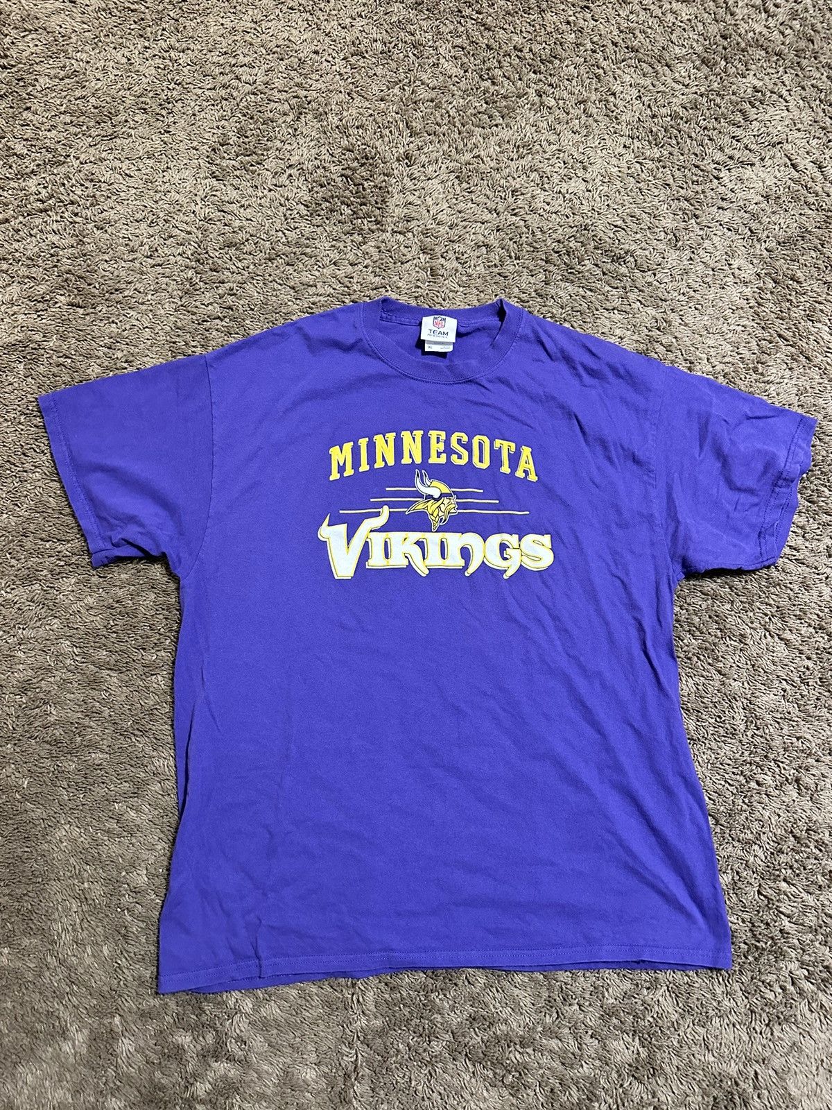 NFL × Vintage Vintage NFL Minnesota Vikings shirt 00s size large Size US L / EU 52-54 / 3 - 1 Thumbnail