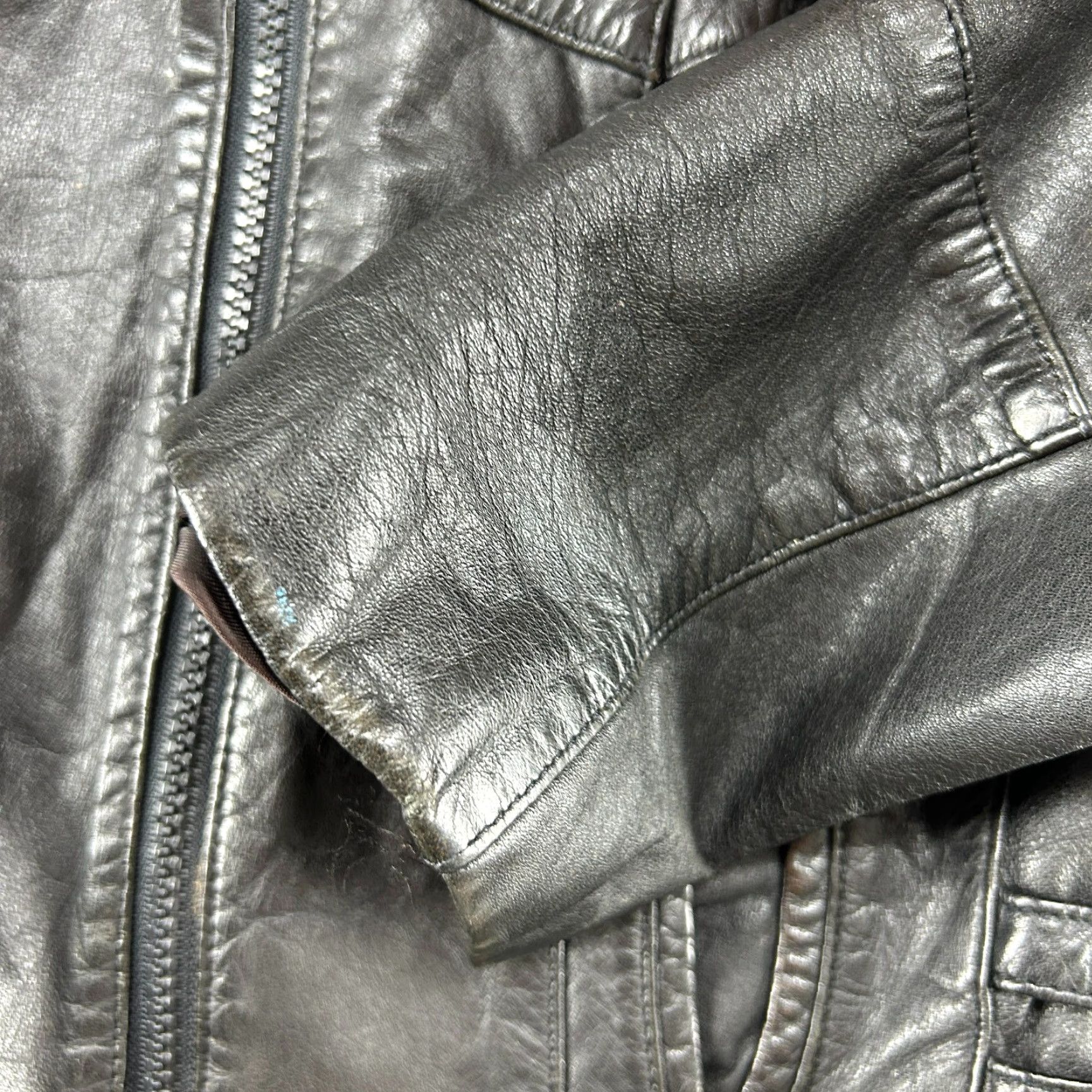 Vintage VINTAGE Wilsons Leather Jacket Women 10 Black Bomber Genuine Biker Crop Moto 80s Size L / US 10 / IT 46 - 6 Thumbnail
