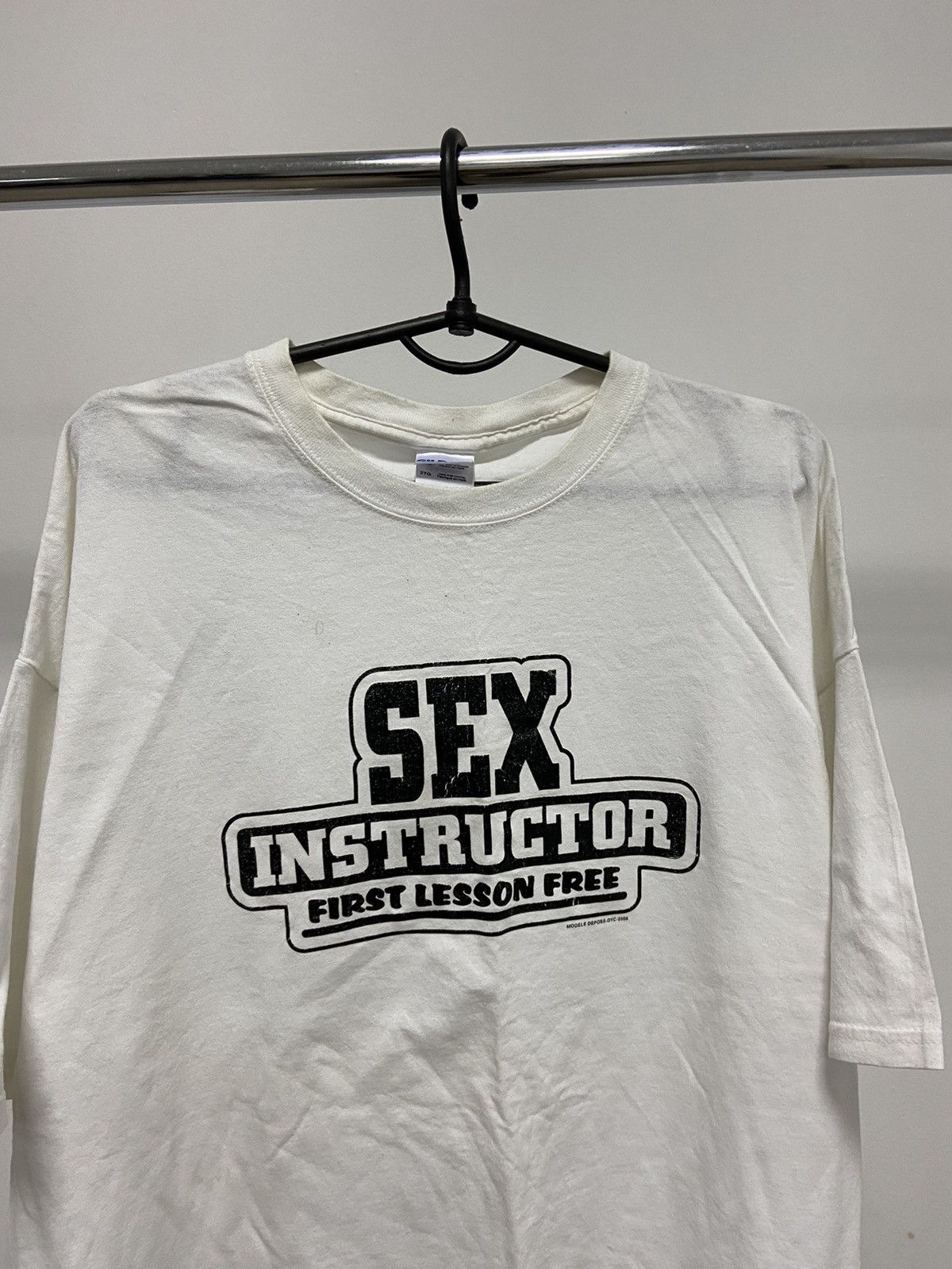 Vintage Sex Instructor Vintage Big Logo 2006 Humor Crazy T Shorts Size US XXL / EU 58 / 5 - 2 Thumbnail