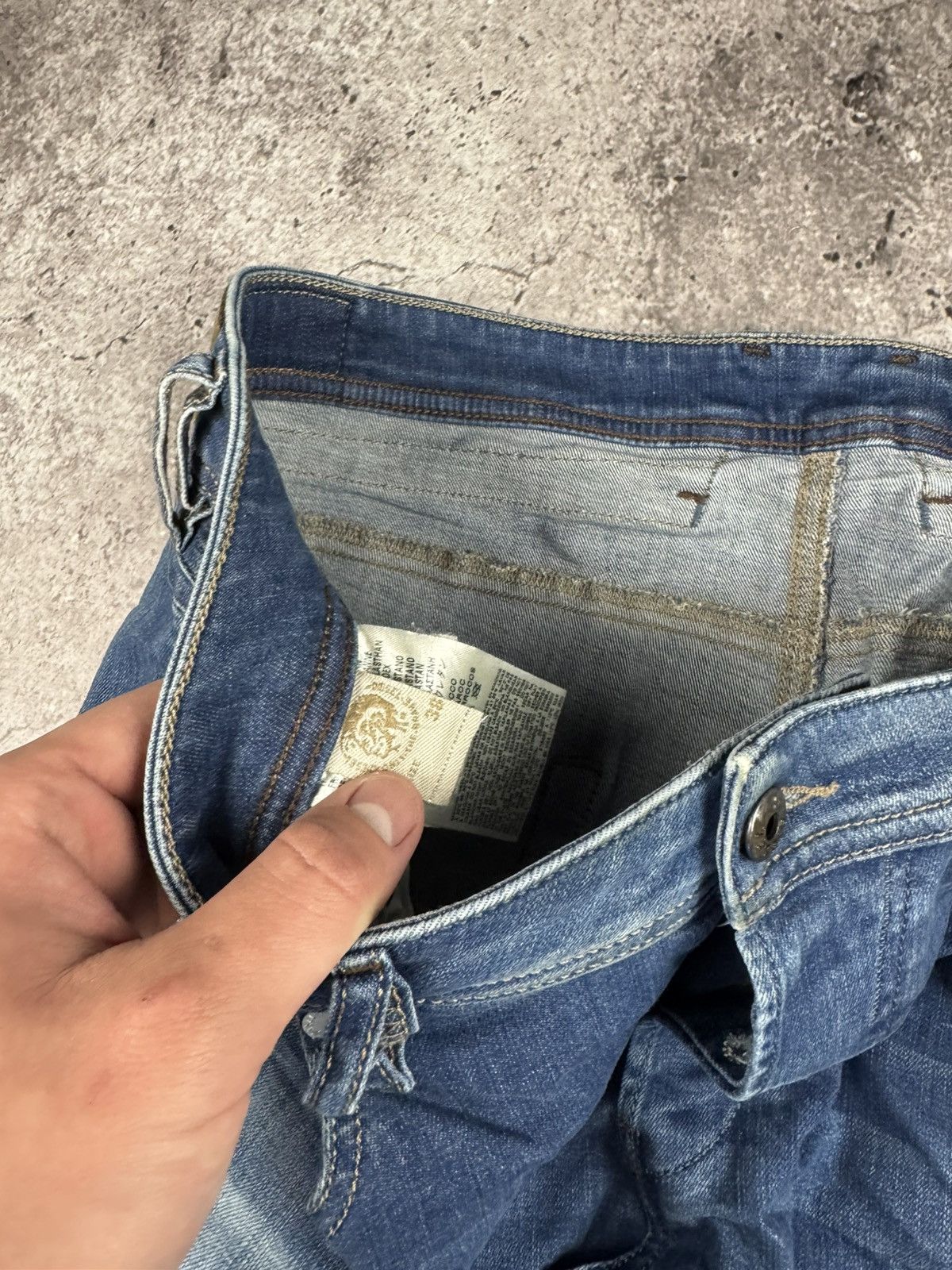 Diesel RARE Diesel Belther VINTAGE Denim Y2K Distressed Jeans Pants Size US 38 / EU 54 - 9 Thumbnail
