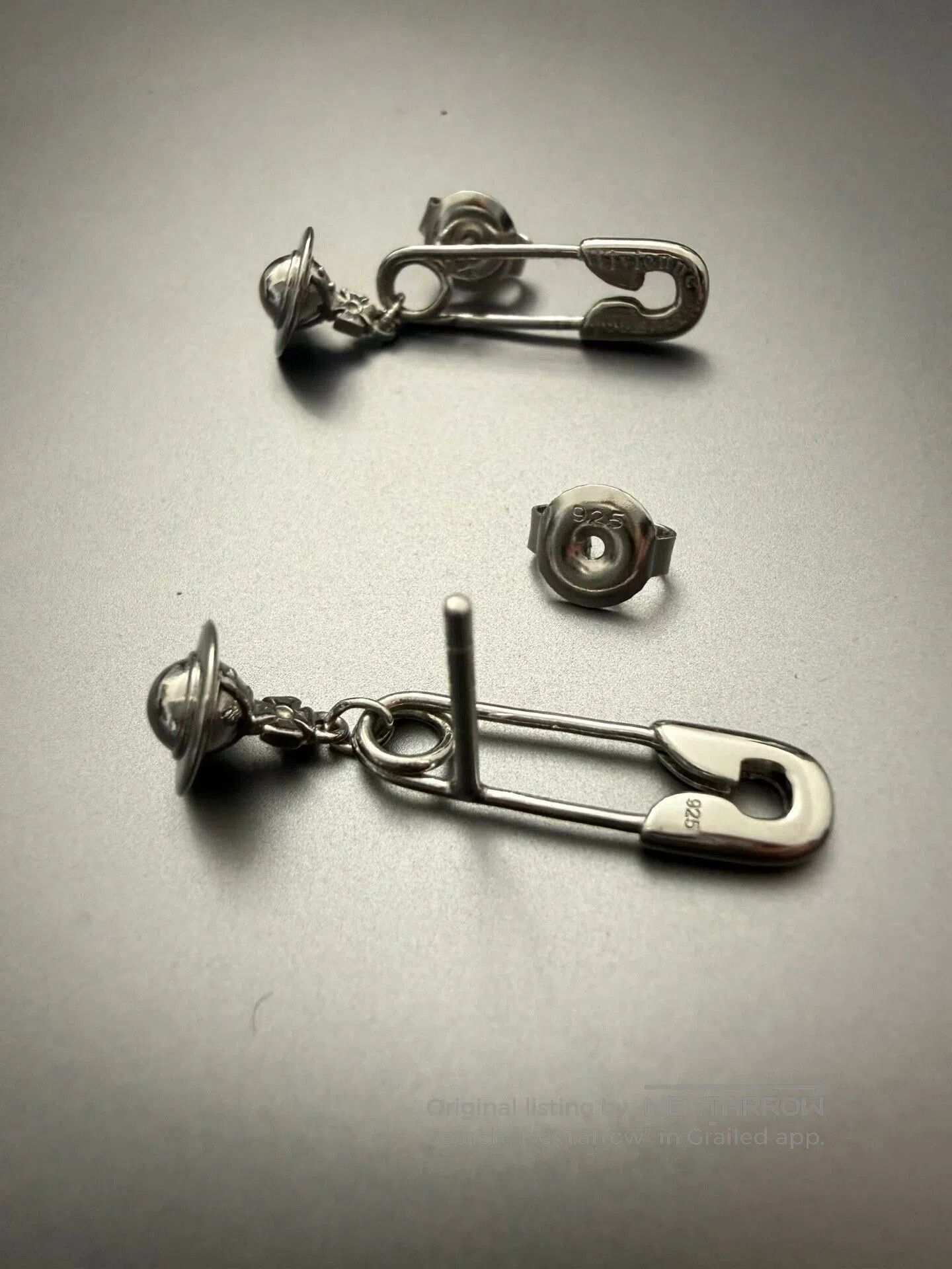 Vivienne Westwood Vivienne Westwood Silver Safety Pin Earrings. Size ONE SIZE - 3 Thumbnail