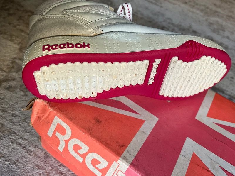 Reebok OG Reebok Dance Vintage 1990s Deadstock With Box Sneakers Size US 5.5 / EU 38 - 11 Thumbnail