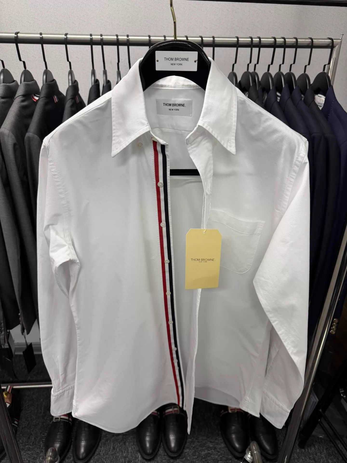 Thom Browne THOM BROWNE Classic 3Color Placket White Oxford Shirt Size 3 Size US L / EU 52-54 / 3 - 1 Thumbnail