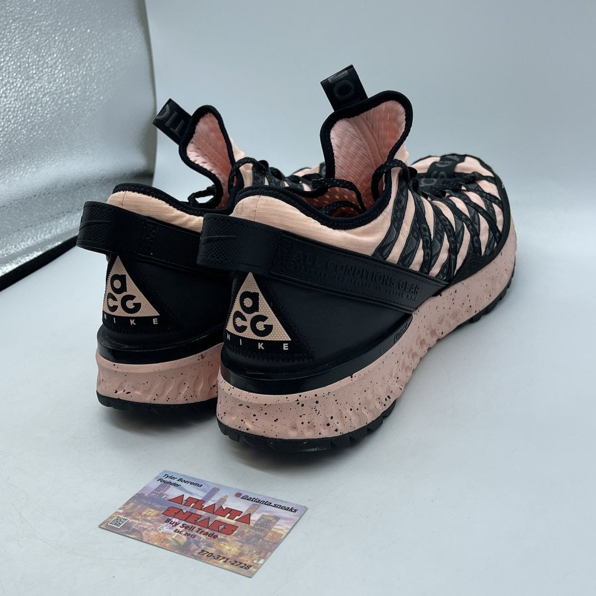 Nike Acg react terra glob melon tint Size US 12 / EU 45 - 5 Thumbnail
