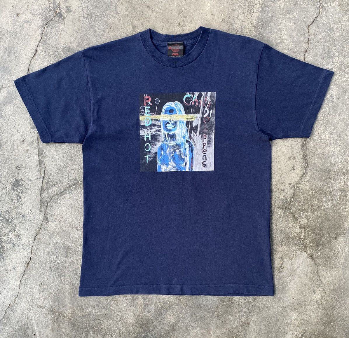 Band Tees Sick🔥Rare Vintage Red Hot Chili Peppers Band Tess Size US M / EU 48-50 / 2 - 1 Thumbnail