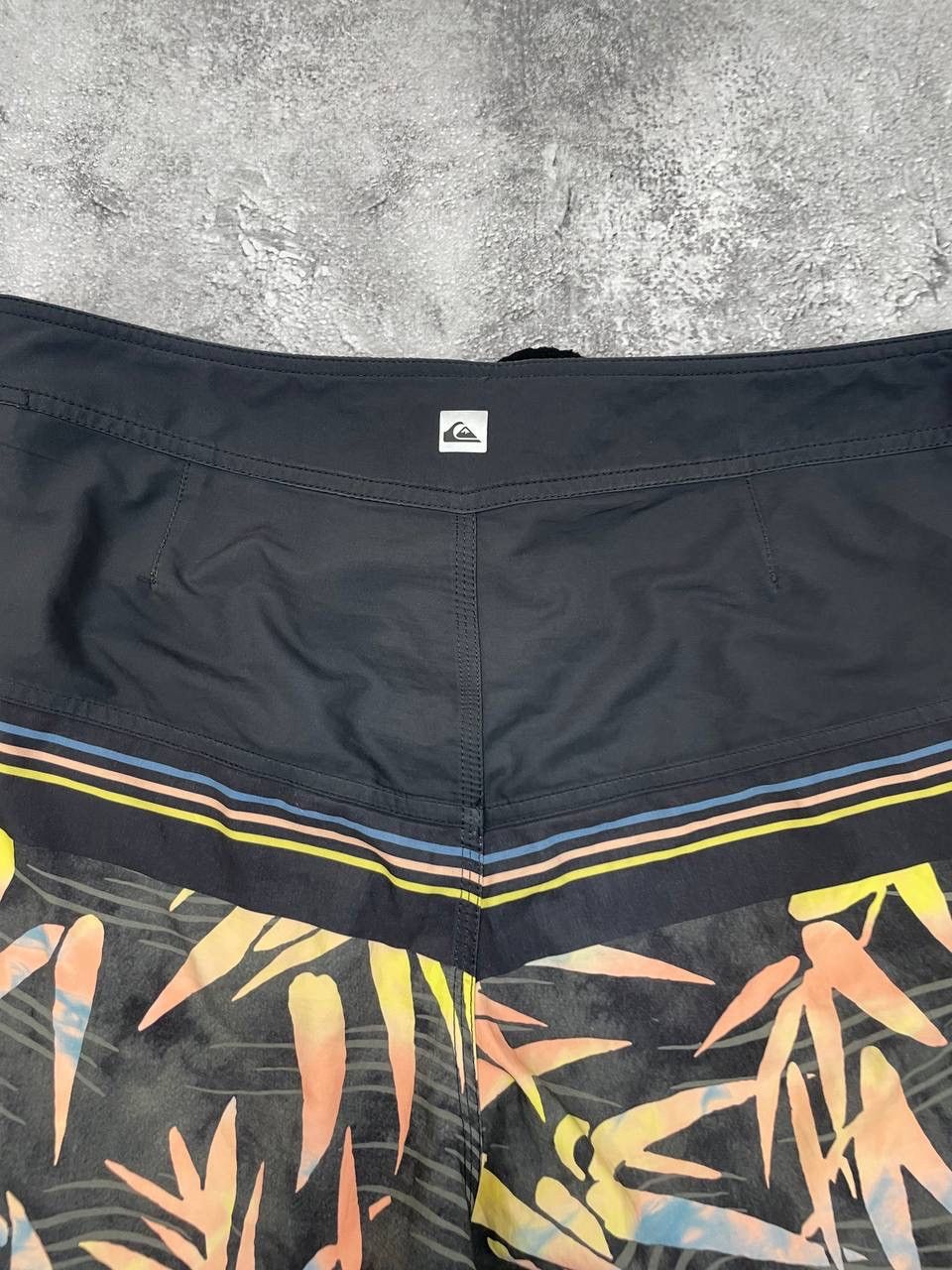 Quiksilver Quiksilver Men Boardshorts Surf Tropical Print Multicolor Size US 34 / EU 50 - 6 Thumbnail