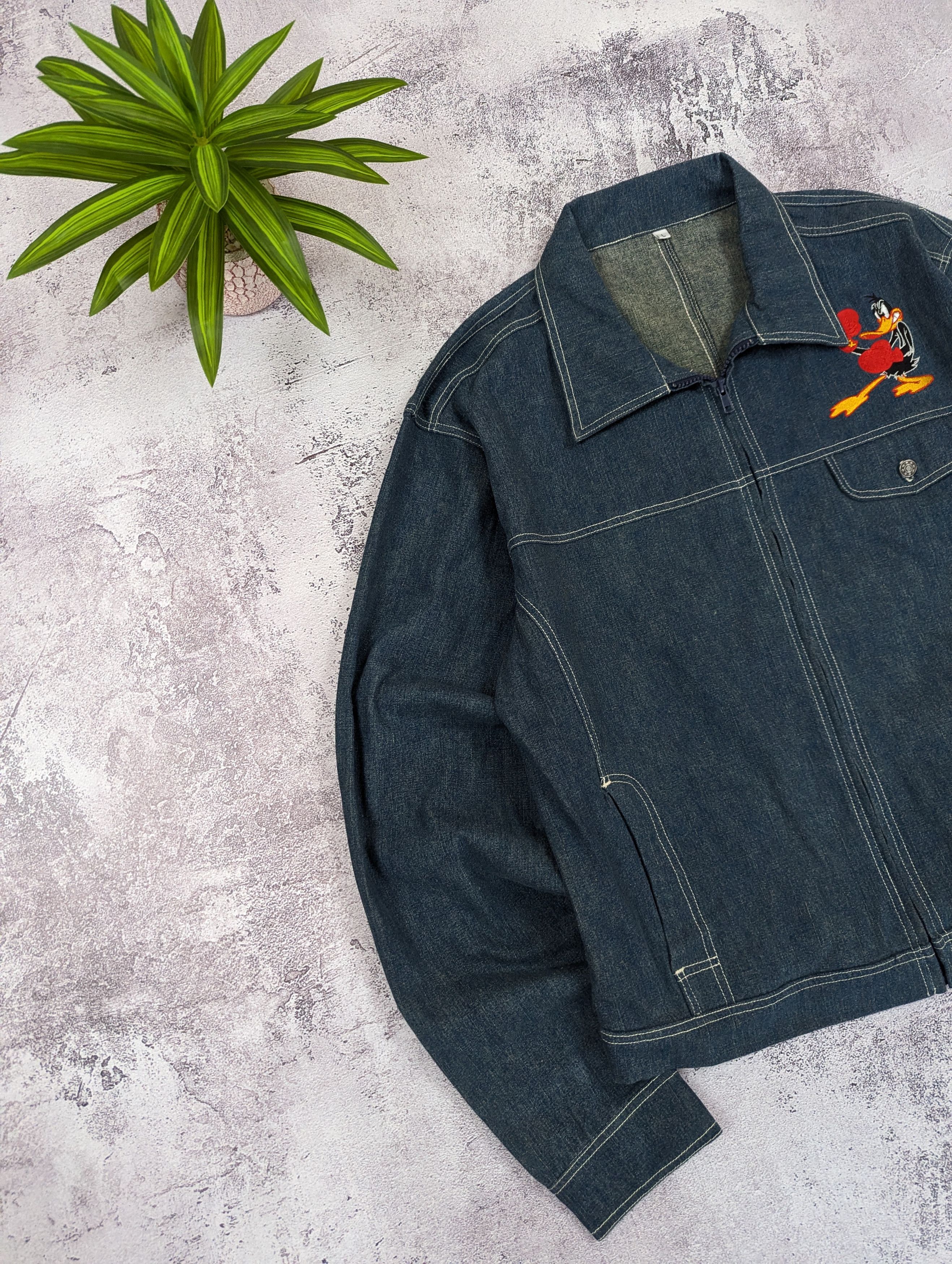 Vintage Vintage Clubs Fighters Boxing Denim Jacket Size L Size US L / EU 52-54 / 3 - 17 Thumbnail