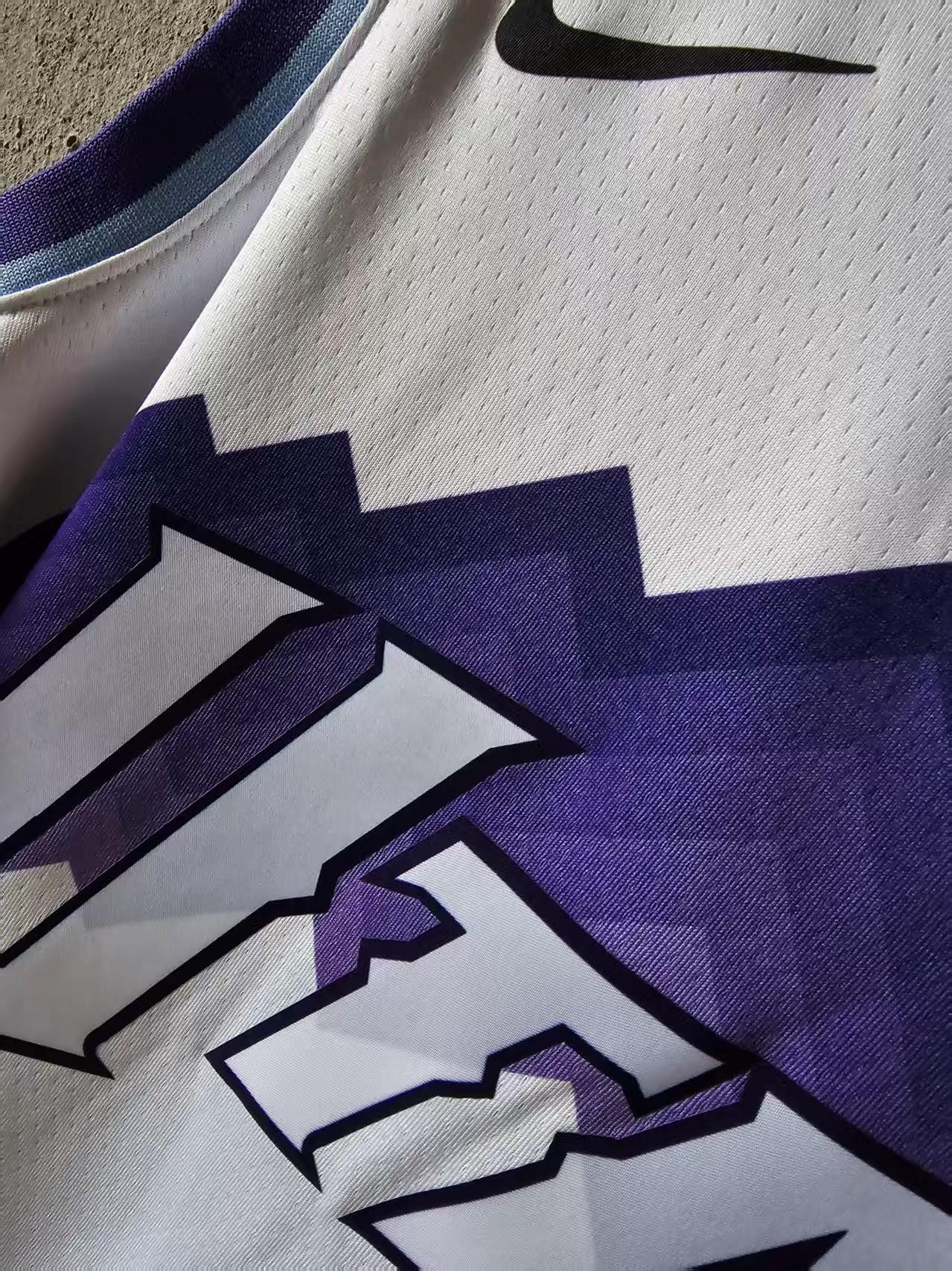 NBA Utah Jazz 23 Lauri Markkanen Jersey Size US XXL / EU 58 / 5 - 3 Thumbnail