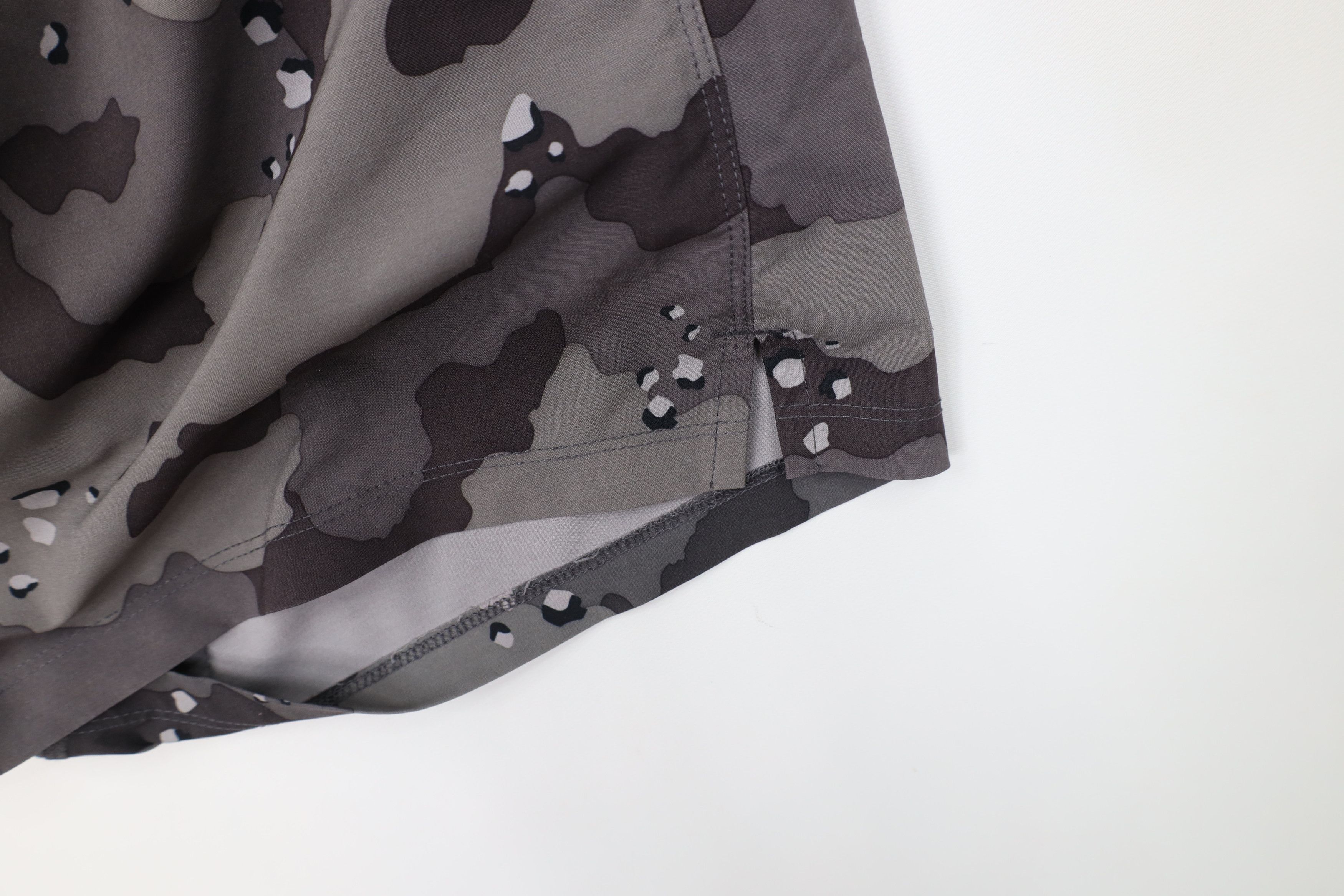 Fabletics Fabletics Stretch Lined Running Jogging Shorts Camouflage Size US 32 / EU 48 - 6 Thumbnail