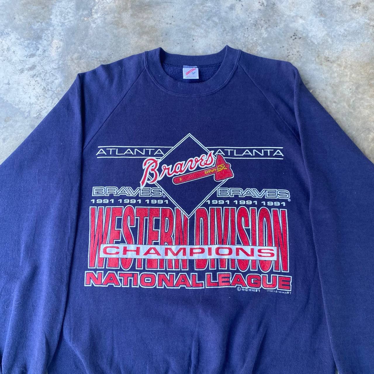 Vintage VINTAGE 1991 MLB BRAVES ATLANTA CREWNECK Size US L / EU 52-54 / 3 - 7 Thumbnail