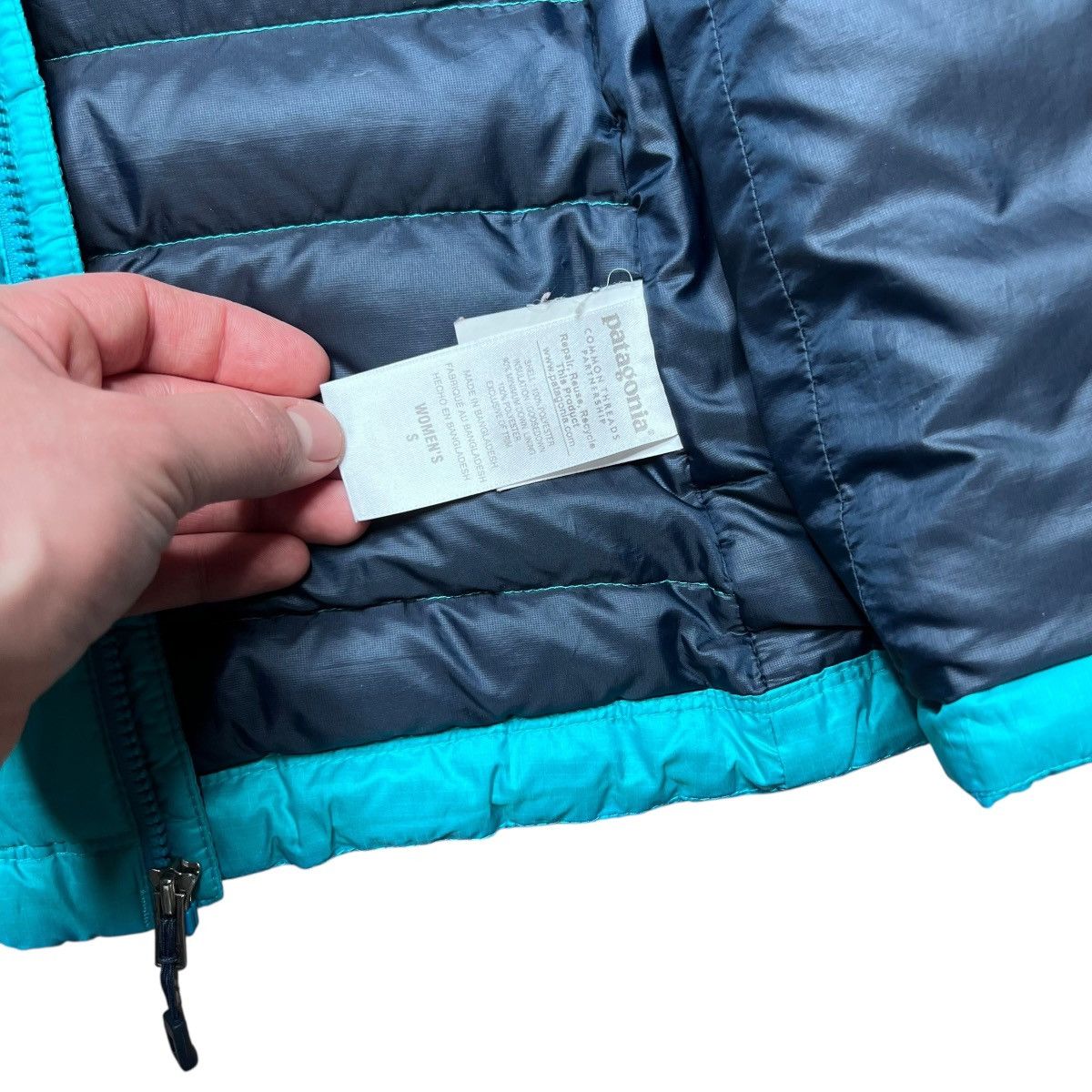 Patagonia Patagonia Women’s Style #84683 Down Blue Zip Puffer Jacket Size S / US 4 / IT 40 - 5 Thumbnail
