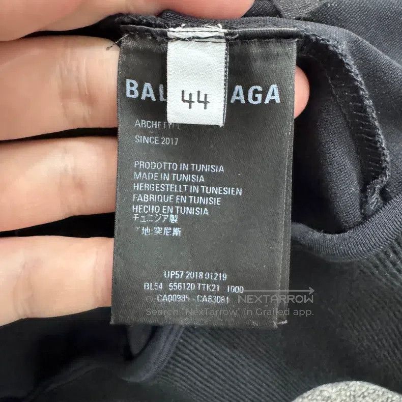Balenciaga Balenciaga Letter Printed Jacket Size US S / EU 44-46 / 1 - 4 Thumbnail