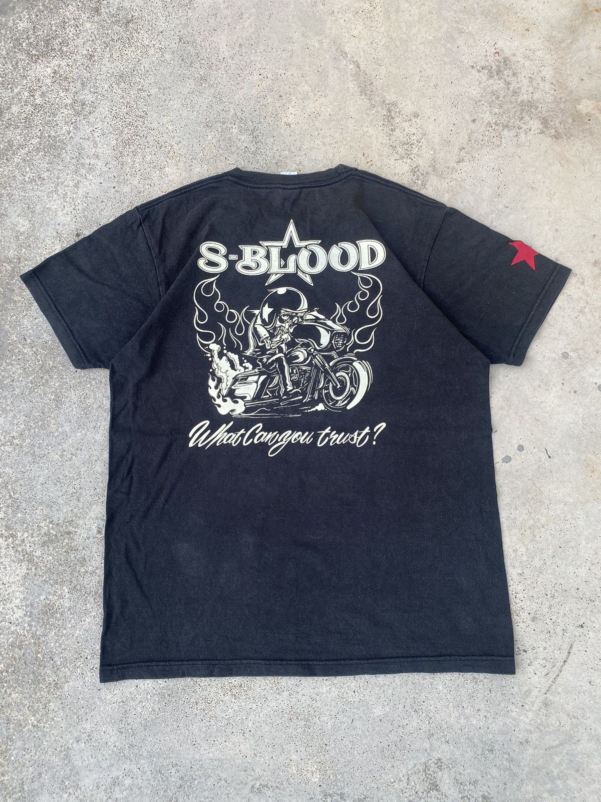 Harley Davidson 2000s S Blood Harley Davidson Styled Flames Cyber T Size US M / EU 48-50 / 2 - 1 Thumbnail