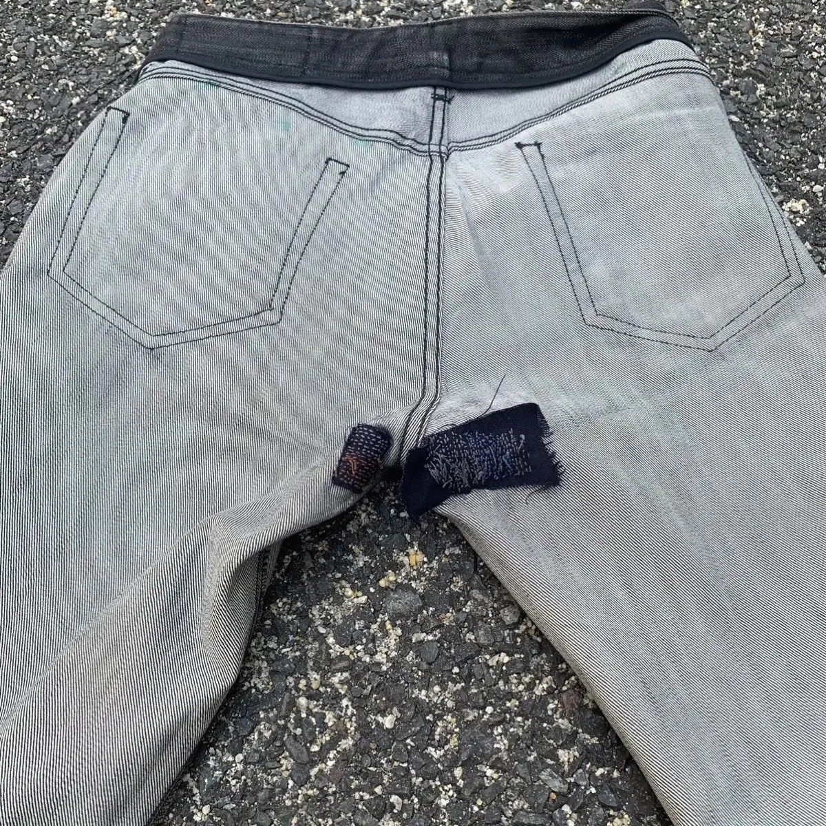 Skull Jeans by an Alchemist Skulls Y2K Japanese Vintage Jeans Faded Rugged Denim Pants Size US 33 - 16 Thumbnail